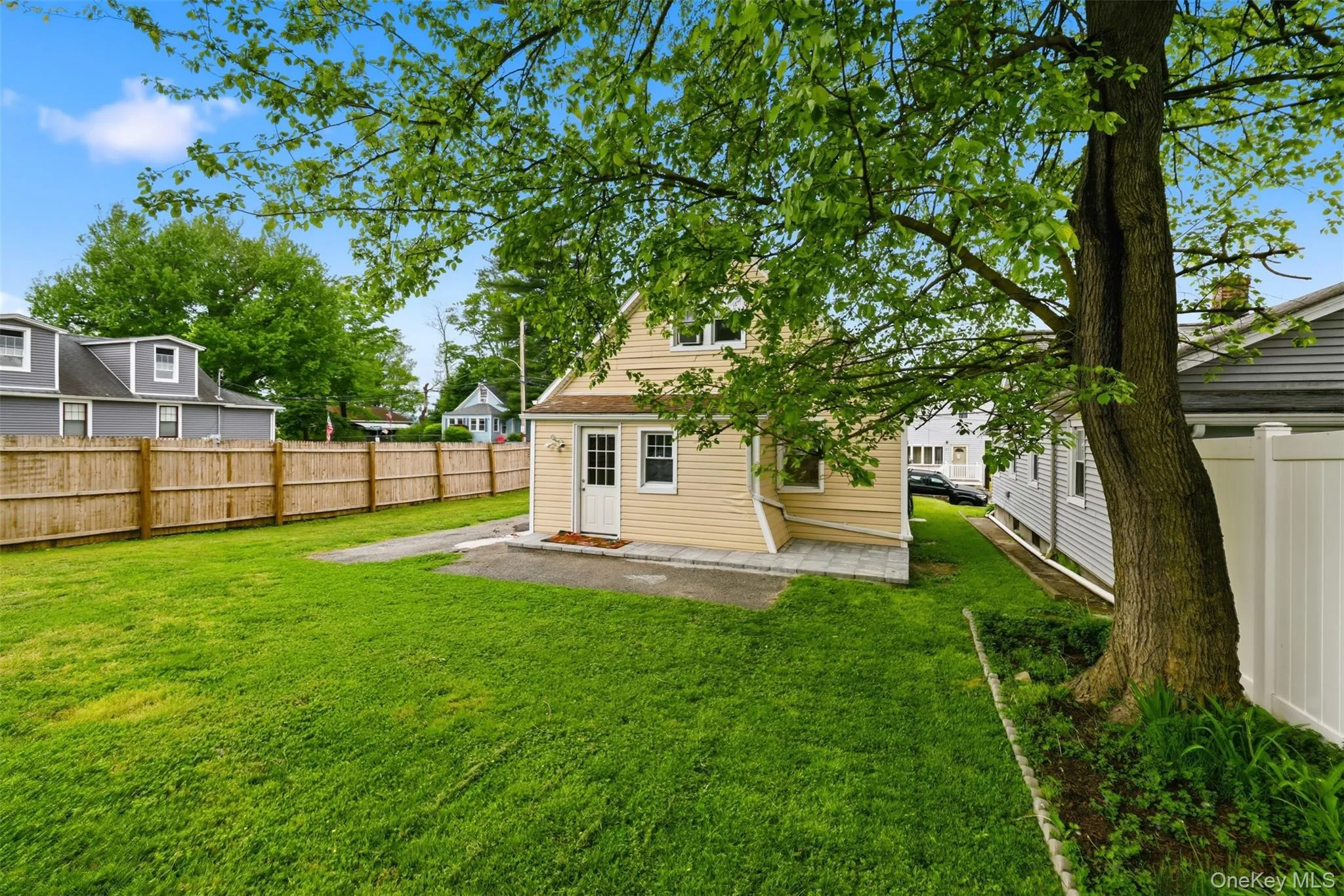 20 Samstag Avenue, Ossining, NY, 3 Bedrooms Bedrooms, 6 Rooms Rooms,1 BathroomBathrooms,Residential Sale,For Rent,Samstag,0,995689 20 Samstag Avenue, Ossining, NY, 3 Bedrooms Bedrooms, 6 Rooms Rooms,1 BathroomBathrooms,Residential Sale,For Rent,Samstag,0,995689