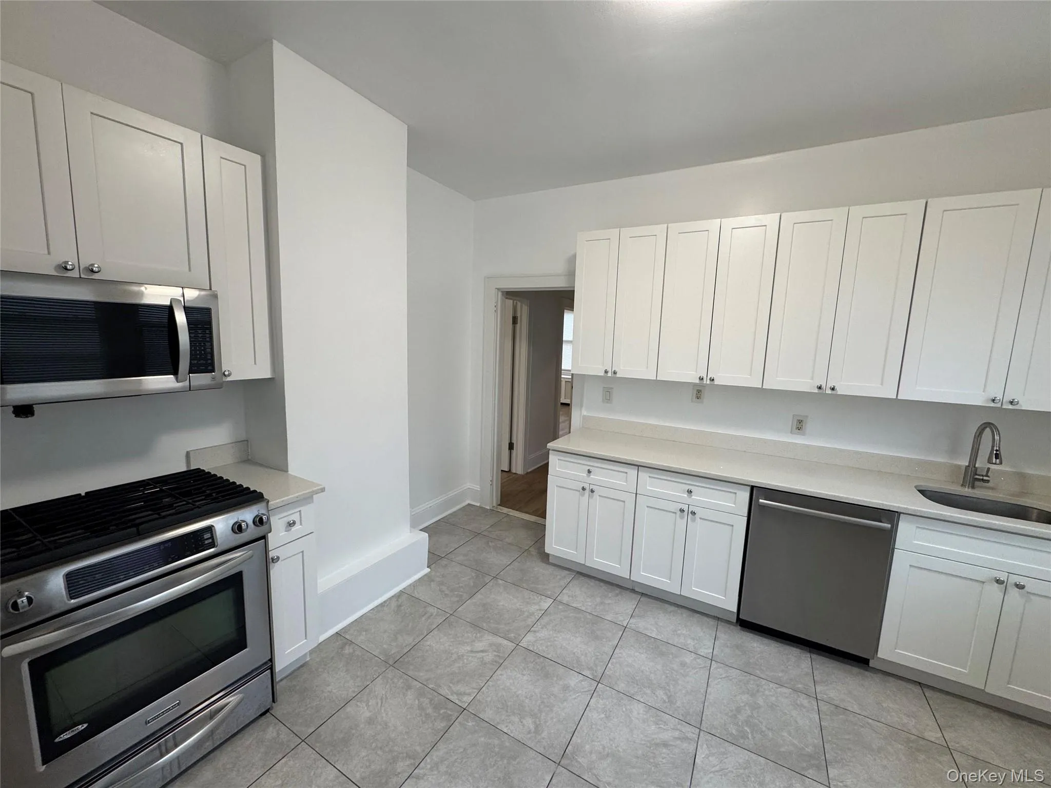 520 Fourth Avenue, Pelham, NY, 2 Bedrooms Bedrooms, 5 Rooms Rooms,1 BathroomBathrooms,Residential Lease,For Rent,Fourth,0,995701 520 Fourth Avenue, Pelham, NY, 2 Bedrooms Bedrooms, 5 Rooms Rooms,1 BathroomBathrooms,Residential Lease,For Rent,Fourth,0,995701