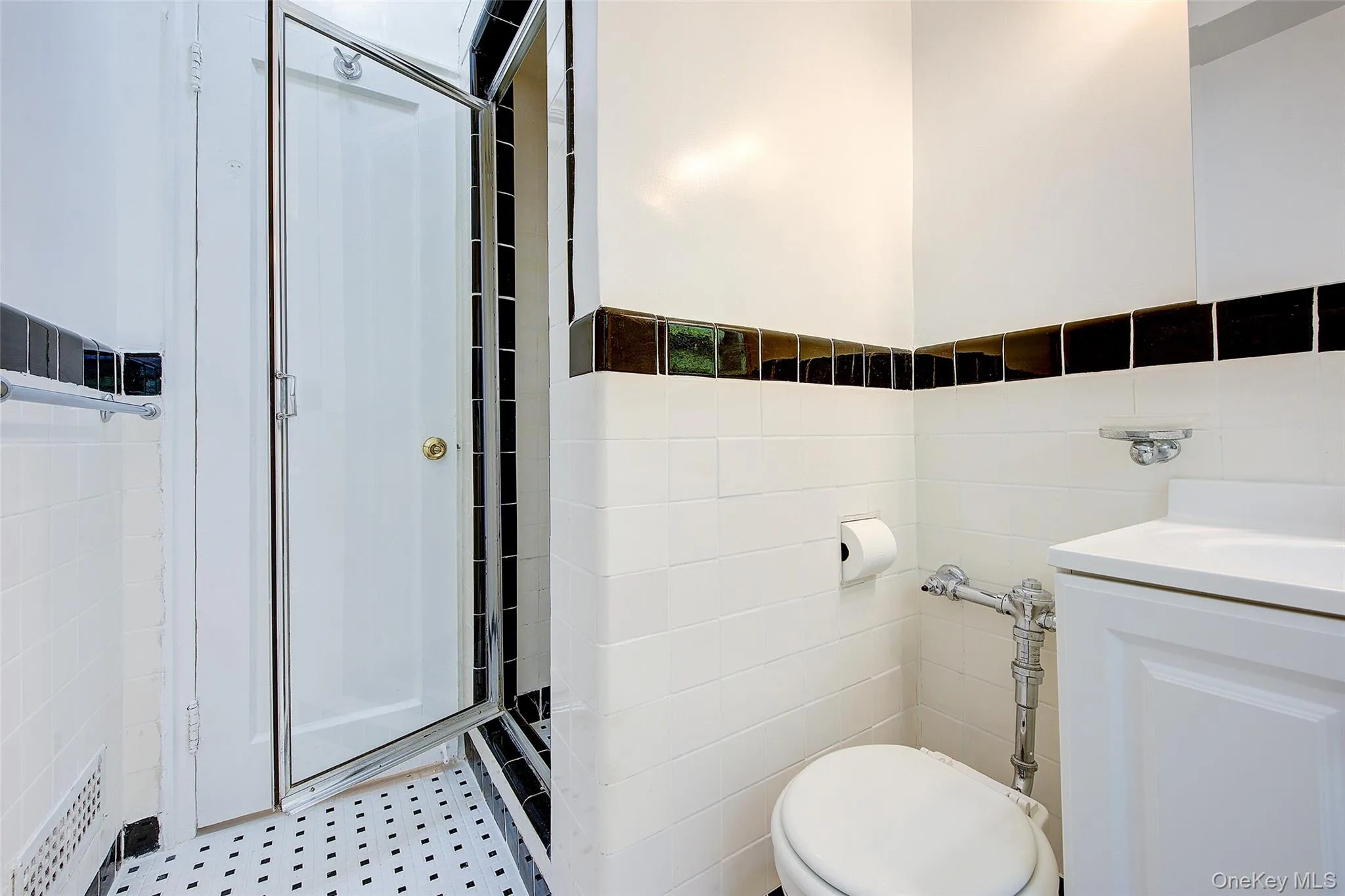 76-35 113th Street, New York, NY, 2 Bedrooms Bedrooms, 4 Rooms Rooms,1 BathroomBathrooms,Residential Sale,For Rent,113th,0,995703 76-35 113th Street, New York, NY, 2 Bedrooms Bedrooms, 4 Rooms Rooms,1 BathroomBathrooms,Residential Sale,For Rent,113th,0,995703