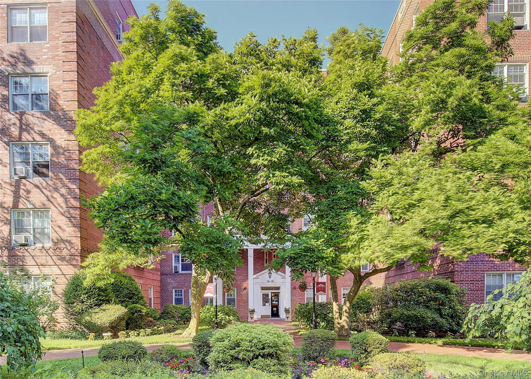 76-35 113th Street, New York, NY, 2 Bedrooms Bedrooms, 4 Rooms Rooms,1 BathroomBathrooms,Residential Sale,For Rent,113th,0,995703 76-35 113th Street, New York, NY, 2 Bedrooms Bedrooms, 4 Rooms Rooms,1 BathroomBathrooms,Residential Sale,For Rent,113th,0,995703