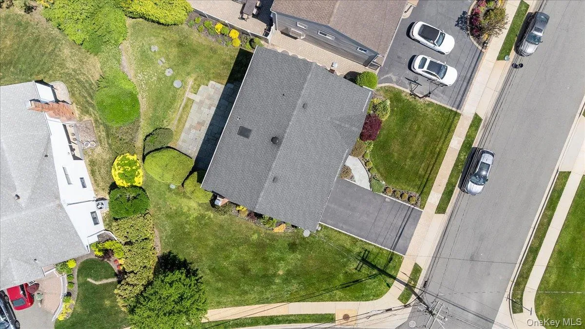 3089 Monterey Drive, Hempstead, NY, 4 Bedrooms Bedrooms, 8 Rooms Rooms,2 BathroomsBathrooms,Residential,For Rent,Monterey,0,995712 3089 Monterey Drive, Hempstead, NY, 4 Bedrooms Bedrooms, 8 Rooms Rooms,2 BathroomsBathrooms,Residential,For Rent,Monterey,0,995712