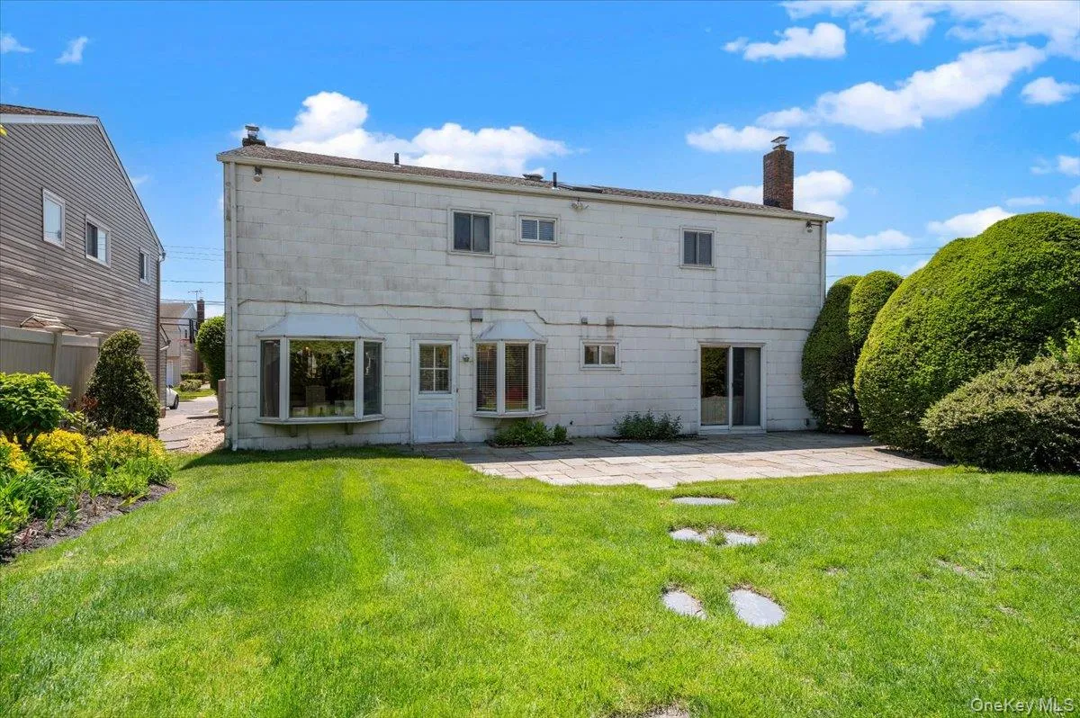3089 Monterey Drive, Hempstead, NY, 4 Bedrooms Bedrooms, 8 Rooms Rooms,2 BathroomsBathrooms,Residential,For Rent,Monterey,0,995712 3089 Monterey Drive, Hempstead, NY, 4 Bedrooms Bedrooms, 8 Rooms Rooms,2 BathroomsBathrooms,Residential,For Rent,Monterey,0,995712
