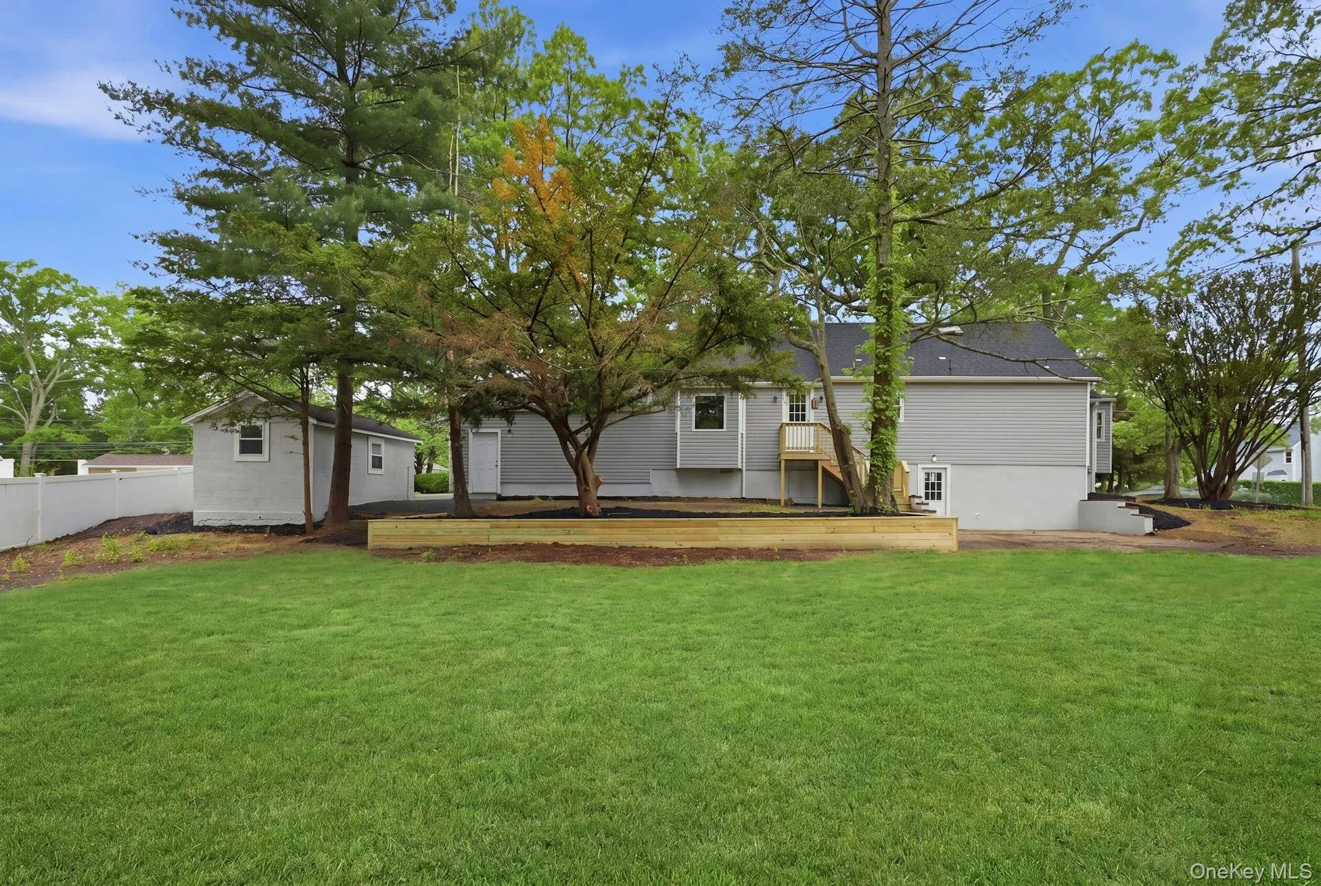 101 Rustic Road, Brookhaven, NY, 4 Bedrooms Bedrooms, 8 Rooms Rooms,2 BathroomsBathrooms,Residential,For Rent,Rustic,0,995719 101 Rustic Road, Brookhaven, NY, 4 Bedrooms Bedrooms, 8 Rooms Rooms,2 BathroomsBathrooms,Residential,For Rent,Rustic,0,995719