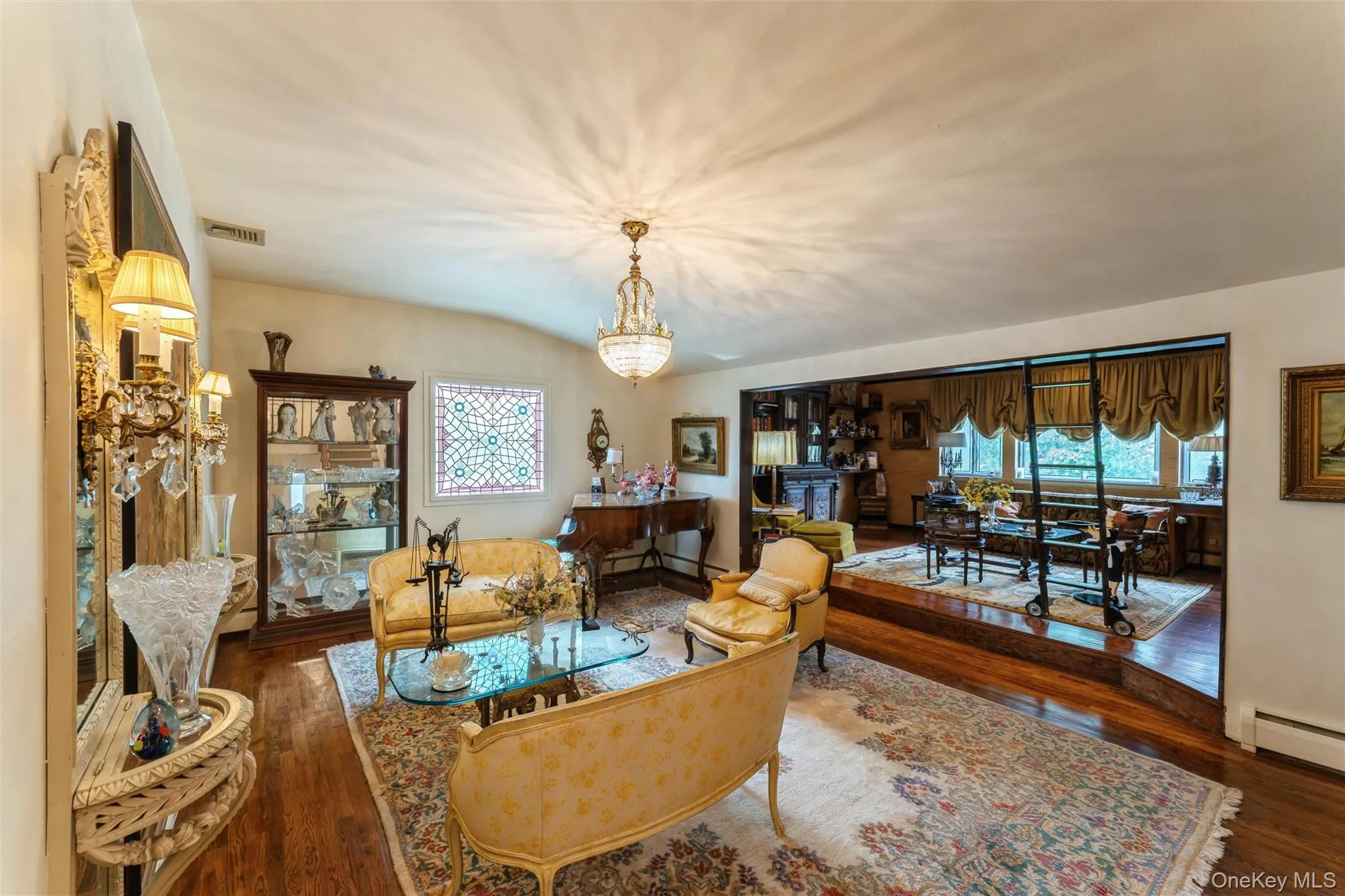 84 Nottingham Road, North Hempstead, NY, 5 Bedrooms Bedrooms, 9 Rooms Rooms,2 BathroomsBathrooms,Residential Sale,For Rent,Nottingham,0,995721 84 Nottingham Road, North Hempstead, NY, 5 Bedrooms Bedrooms, 9 Rooms Rooms,2 BathroomsBathrooms,Residential Sale,For Rent,Nottingham,0,995721