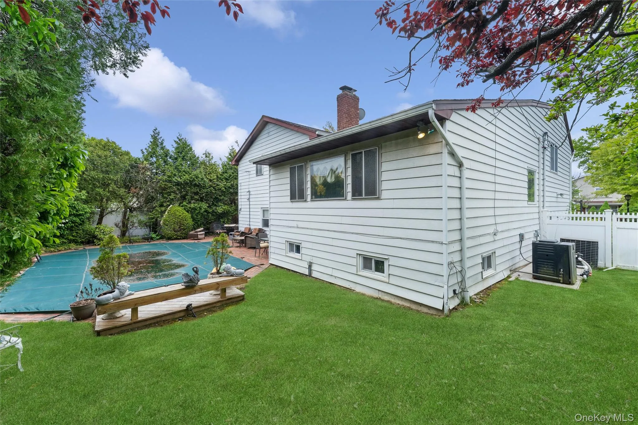 84 Nottingham Road, North Hempstead, NY, 5 Bedrooms Bedrooms, 9 Rooms Rooms,2 BathroomsBathrooms,Residential Sale,For Rent,Nottingham,0,995721 84 Nottingham Road, North Hempstead, NY, 5 Bedrooms Bedrooms, 9 Rooms Rooms,2 BathroomsBathrooms,Residential Sale,For Rent,Nottingham,0,995721