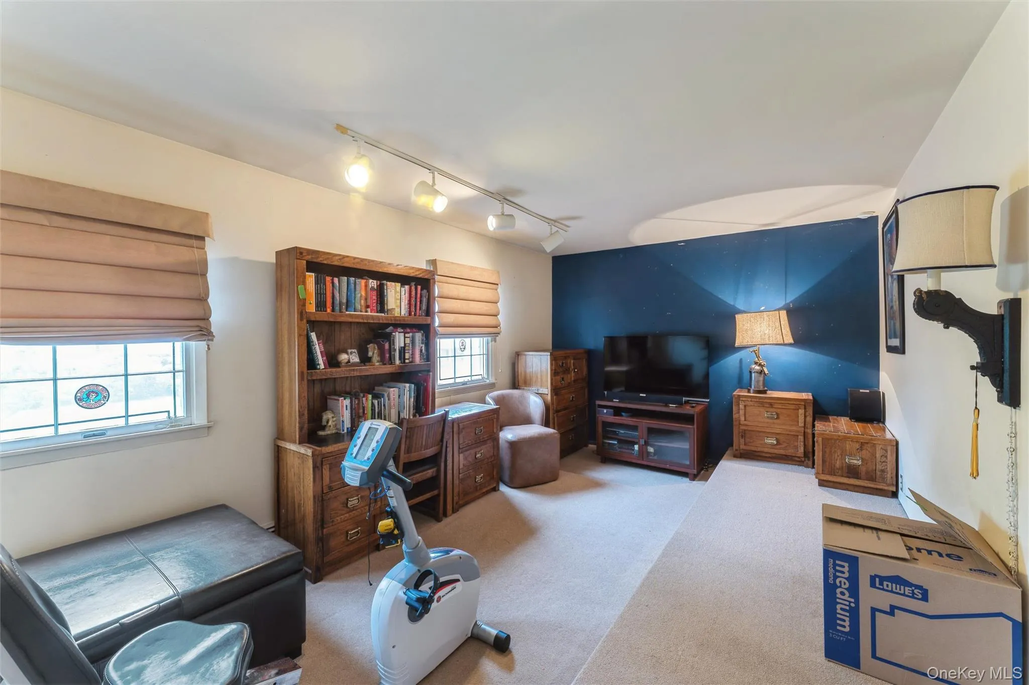 84 Nottingham Road, North Hempstead, NY, 5 Bedrooms Bedrooms, 9 Rooms Rooms,2 BathroomsBathrooms,Residential Sale,For Rent,Nottingham,0,995721 84 Nottingham Road, North Hempstead, NY, 5 Bedrooms Bedrooms, 9 Rooms Rooms,2 BathroomsBathrooms,Residential Sale,For Rent,Nottingham,0,995721