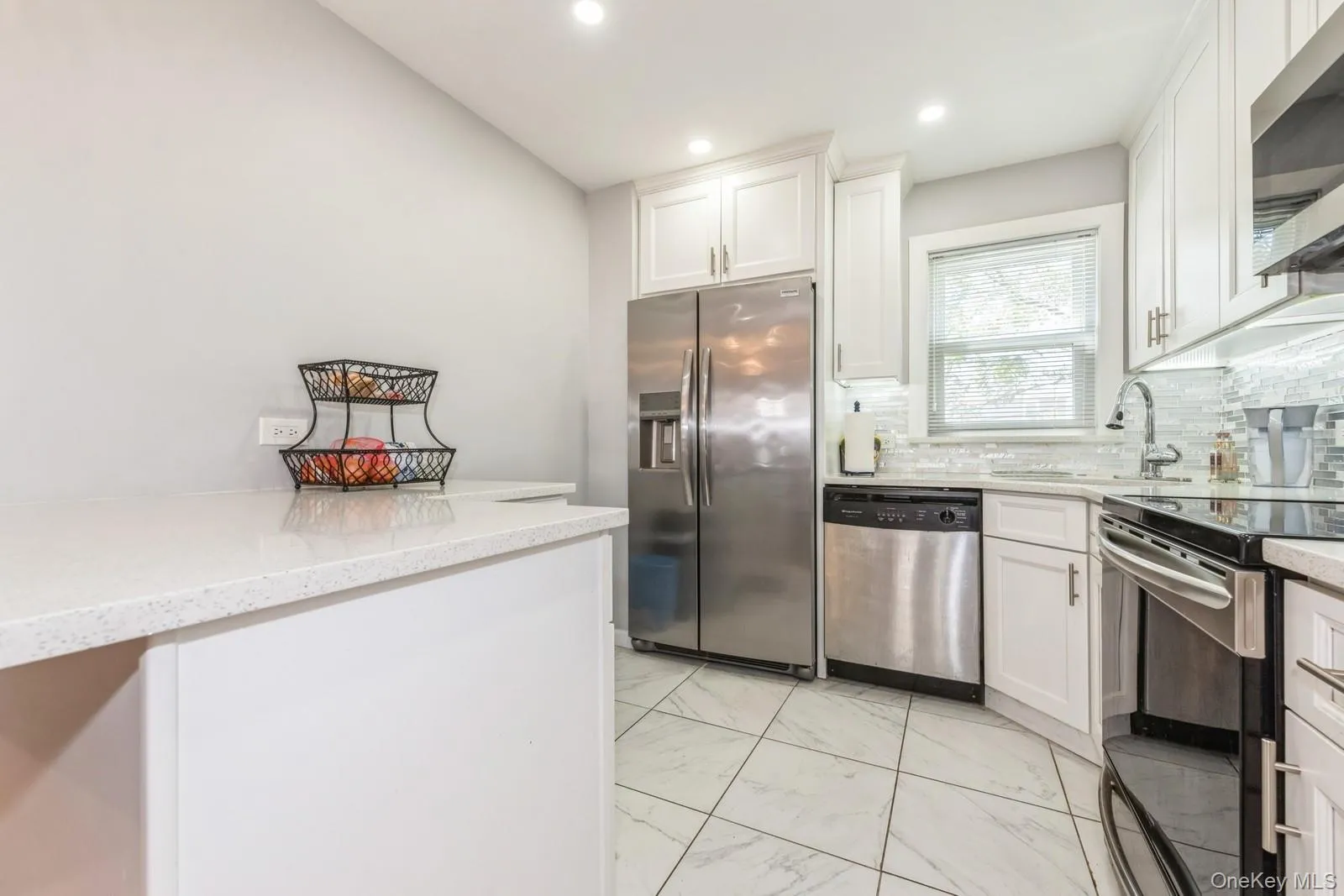 14662 181st Street, New York, NY, 3 Bedrooms Bedrooms, 5 Rooms Rooms,2 BathroomsBathrooms,Residential Lease,For Rent,181st,0,995724 14662 181st Street, New York, NY, 3 Bedrooms Bedrooms, 5 Rooms Rooms,2 BathroomsBathrooms,Residential Lease,For Rent,181st,0,995724