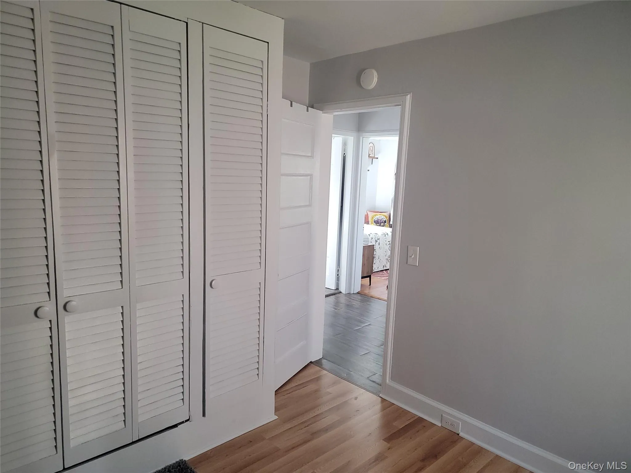 Bedroom 4 with extra large closet Bedroom 4 with extra large closet