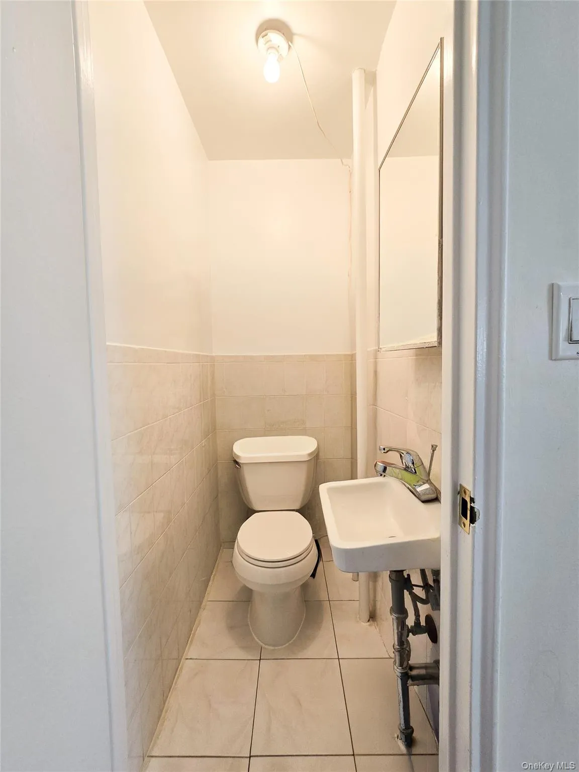 4520 217th Street, New York, NY, 3 Bedrooms Bedrooms, 6 Rooms Rooms,1 BathroomBathrooms,Residential,For Rent,217th,0,995732 4520 217th Street, New York, NY, 3 Bedrooms Bedrooms, 6 Rooms Rooms,1 BathroomBathrooms,Residential,For Rent,217th,0,995732