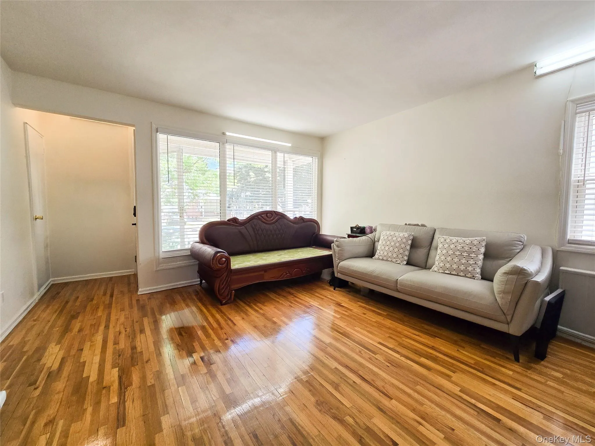 4520 217th Street, New York, NY, 3 Bedrooms Bedrooms, 6 Rooms Rooms,1 BathroomBathrooms,Residential,For Rent,217th,0,995732 4520 217th Street, New York, NY, 3 Bedrooms Bedrooms, 6 Rooms Rooms,1 BathroomBathrooms,Residential,For Rent,217th,0,995732