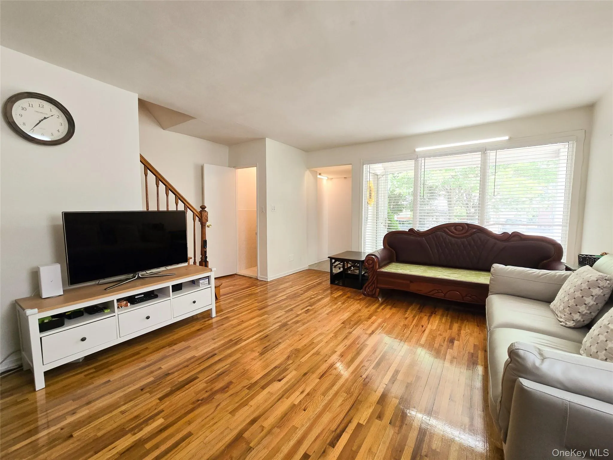 4520 217th Street, New York, NY, 3 Bedrooms Bedrooms, 6 Rooms Rooms,1 BathroomBathrooms,Residential,For Rent,217th,0,995732 4520 217th Street, New York, NY, 3 Bedrooms Bedrooms, 6 Rooms Rooms,1 BathroomBathrooms,Residential,For Rent,217th,0,995732