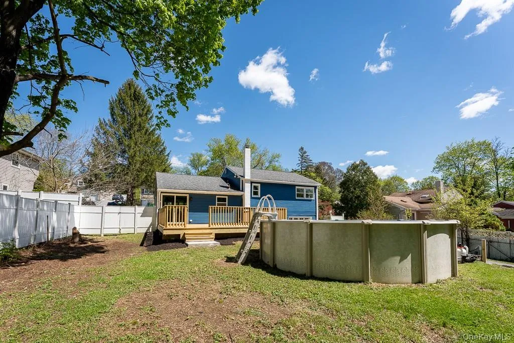 22 Oriole Drive, Poughkeepsie (town), NY, 3 Bedrooms Bedrooms, 6 Rooms Rooms,1 BathroomBathrooms,Residential,For Rent,Oriole,0,995740 22 Oriole Drive, Poughkeepsie (town), NY, 3 Bedrooms Bedrooms, 6 Rooms Rooms,1 BathroomBathrooms,Residential,For Rent,Oriole,0,995740