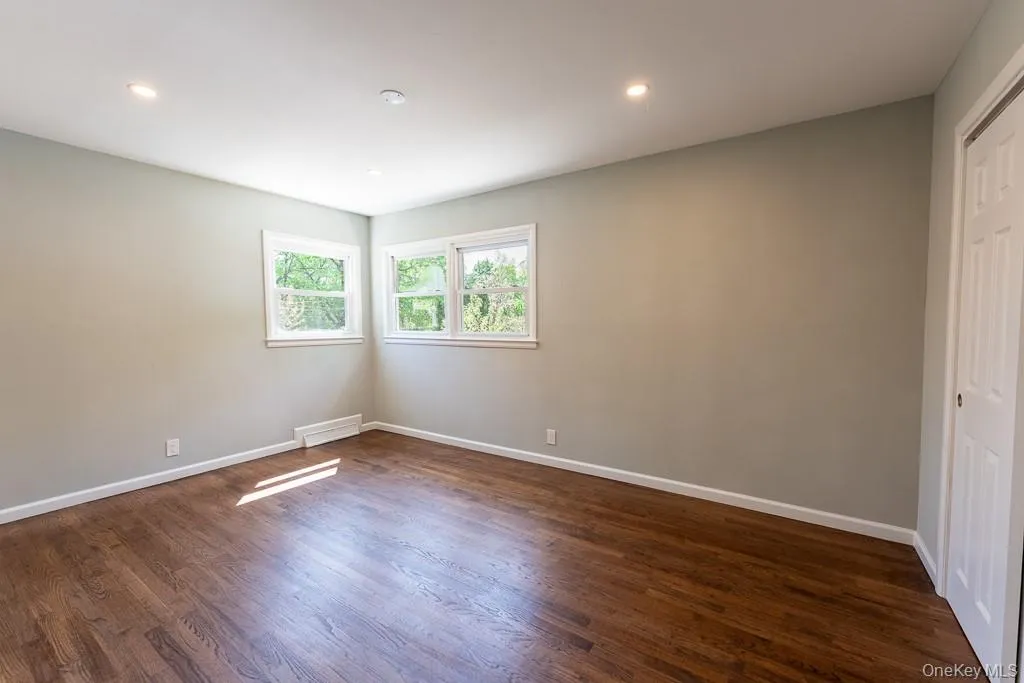 22 Oriole Drive, Poughkeepsie (town), NY, 3 Bedrooms Bedrooms, 6 Rooms Rooms,1 BathroomBathrooms,Residential,For Rent,Oriole,0,995740 22 Oriole Drive, Poughkeepsie (town), NY, 3 Bedrooms Bedrooms, 6 Rooms Rooms,1 BathroomBathrooms,Residential,For Rent,Oriole,0,995740