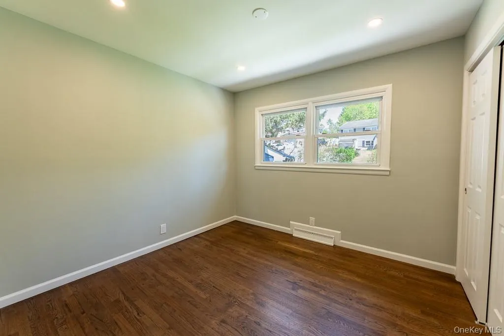 22 Oriole Drive, Poughkeepsie (town), NY, 3 Bedrooms Bedrooms, 6 Rooms Rooms,1 BathroomBathrooms,Residential,For Rent,Oriole,0,995740 22 Oriole Drive, Poughkeepsie (town), NY, 3 Bedrooms Bedrooms, 6 Rooms Rooms,1 BathroomBathrooms,Residential,For Rent,Oriole,0,995740