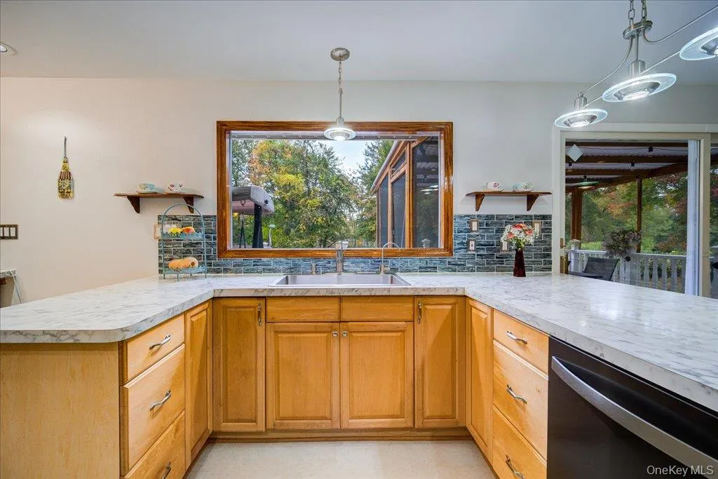 9 Van Vlack Road, East Fishkill, NY, 3 Bedrooms Bedrooms, 9 Rooms Rooms,3 BathroomsBathrooms,Residential,For Rent,Van Vlack,0,KEY995743 9 Van Vlack Road, East Fishkill, NY, 3 Bedrooms Bedrooms, 9 Rooms Rooms,3 BathroomsBathrooms,Residential,For Rent,Van Vlack,0,KEY995743
