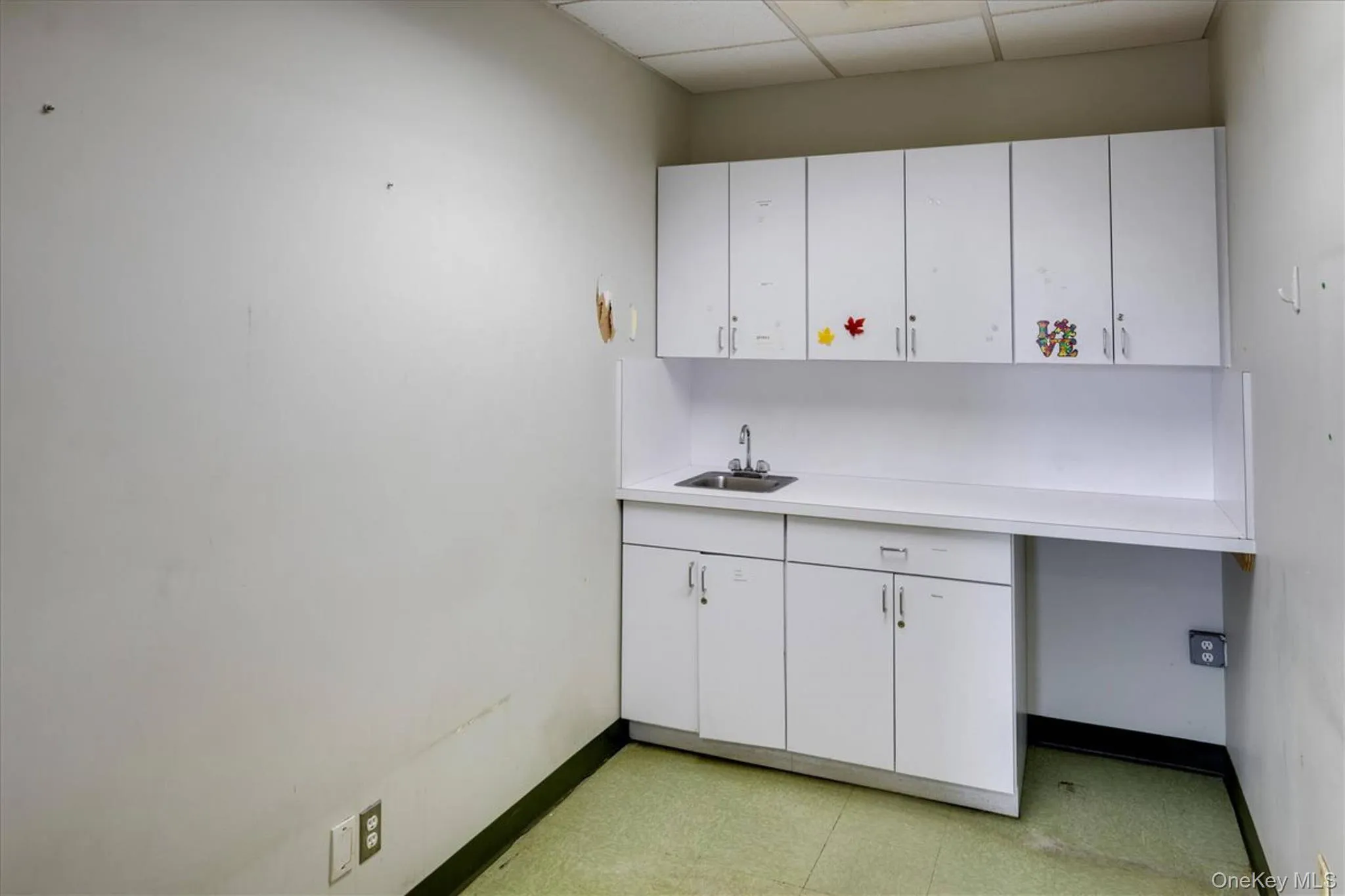71-64 168th Street, New York, NY, ,Commercial Lease,For Rent,168th,0,995744 71-64 168th Street, New York, NY, ,Commercial Lease,For Rent,168th,0,995744
