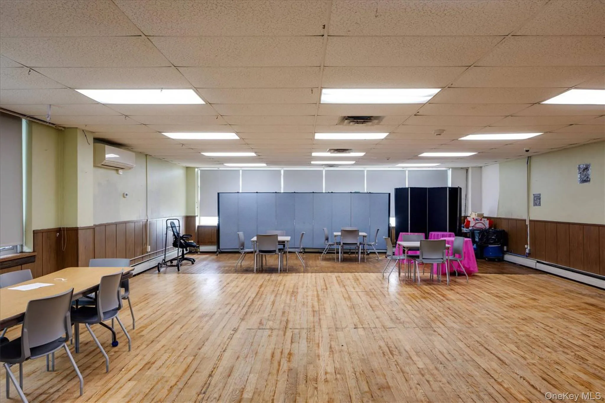 71-64 168th Street, New York, NY, ,Commercial Lease,For Rent,168th,0,995744 71-64 168th Street, New York, NY, ,Commercial Lease,For Rent,168th,0,995744