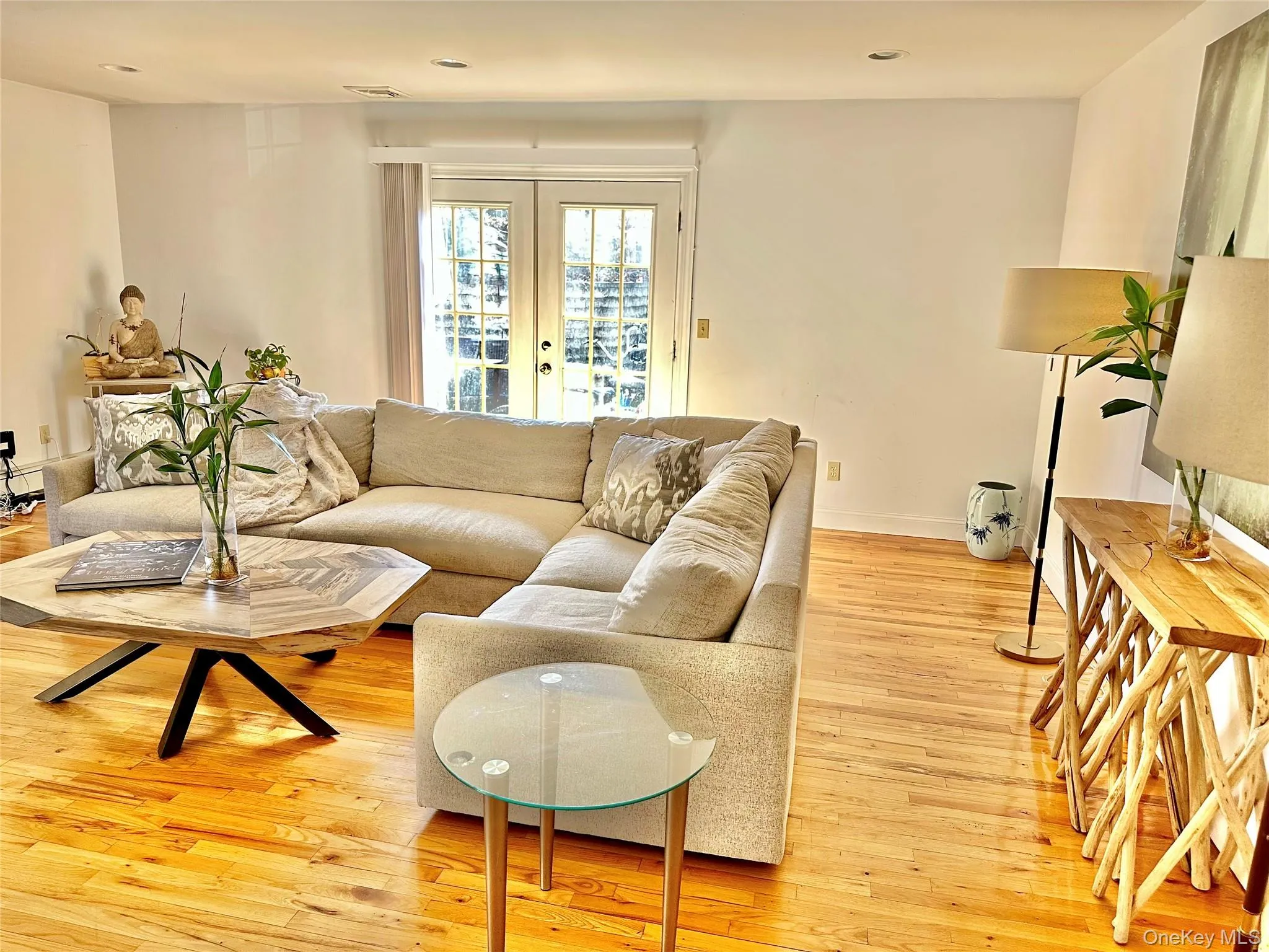 37 Hickory, North Hempstead, NY, 3 Bedrooms Bedrooms, 5 Rooms Rooms,2 BathroomsBathrooms,Residential Lease,For Rent,Hickory,0,995754 37 Hickory, North Hempstead, NY, 3 Bedrooms Bedrooms, 5 Rooms Rooms,2 BathroomsBathrooms,Residential Lease,For Rent,Hickory,0,995754