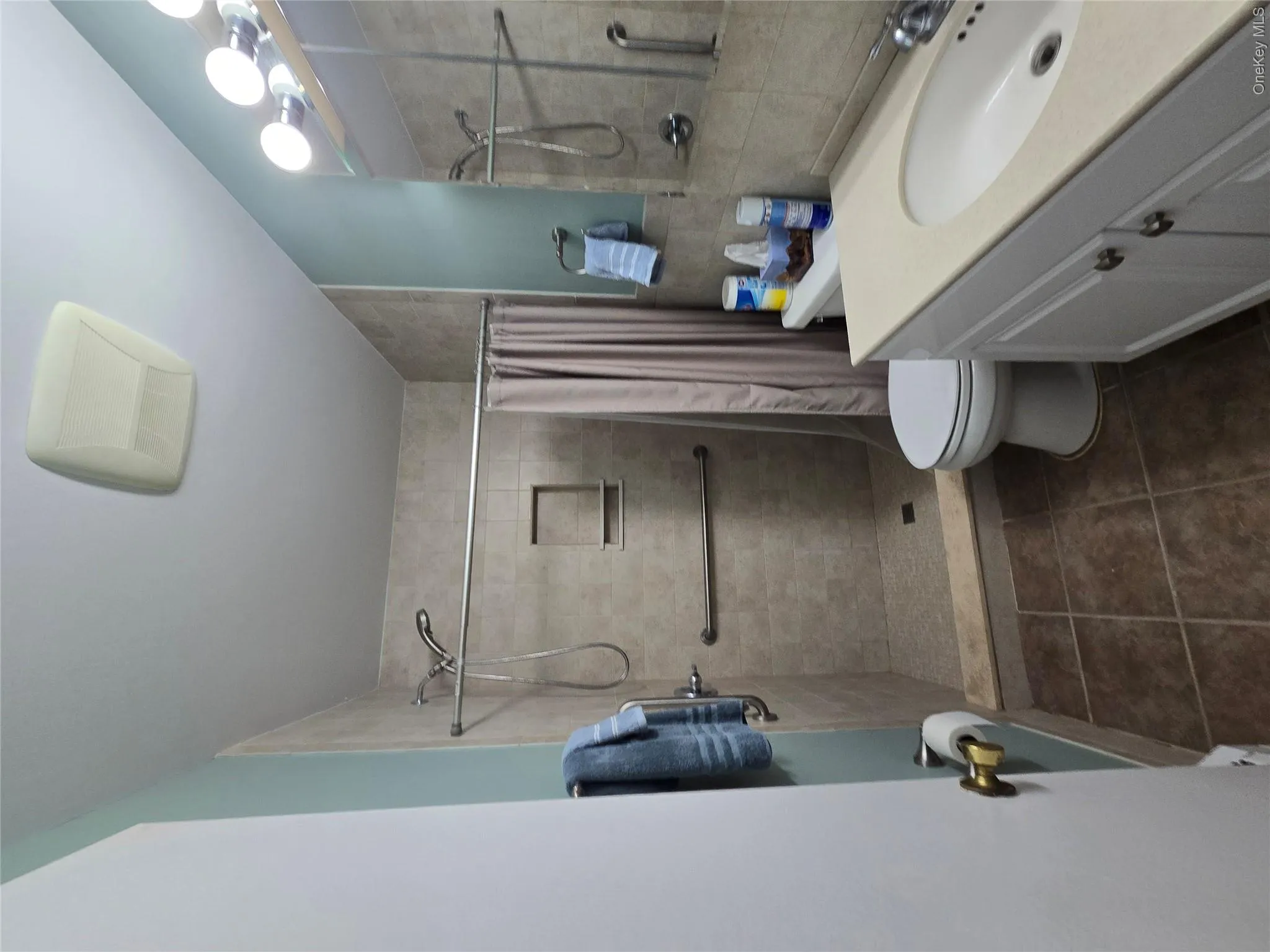 3 Anchorage Lane, Oyster Bay, NY, 1 Bedroom Bedrooms, 4 Rooms Rooms,1 BathroomBathrooms,Residential Sale,For Rent,Anchorage,0,995765 3 Anchorage Lane, Oyster Bay, NY, 1 Bedroom Bedrooms, 4 Rooms Rooms,1 BathroomBathrooms,Residential Sale,For Rent,Anchorage,0,995765