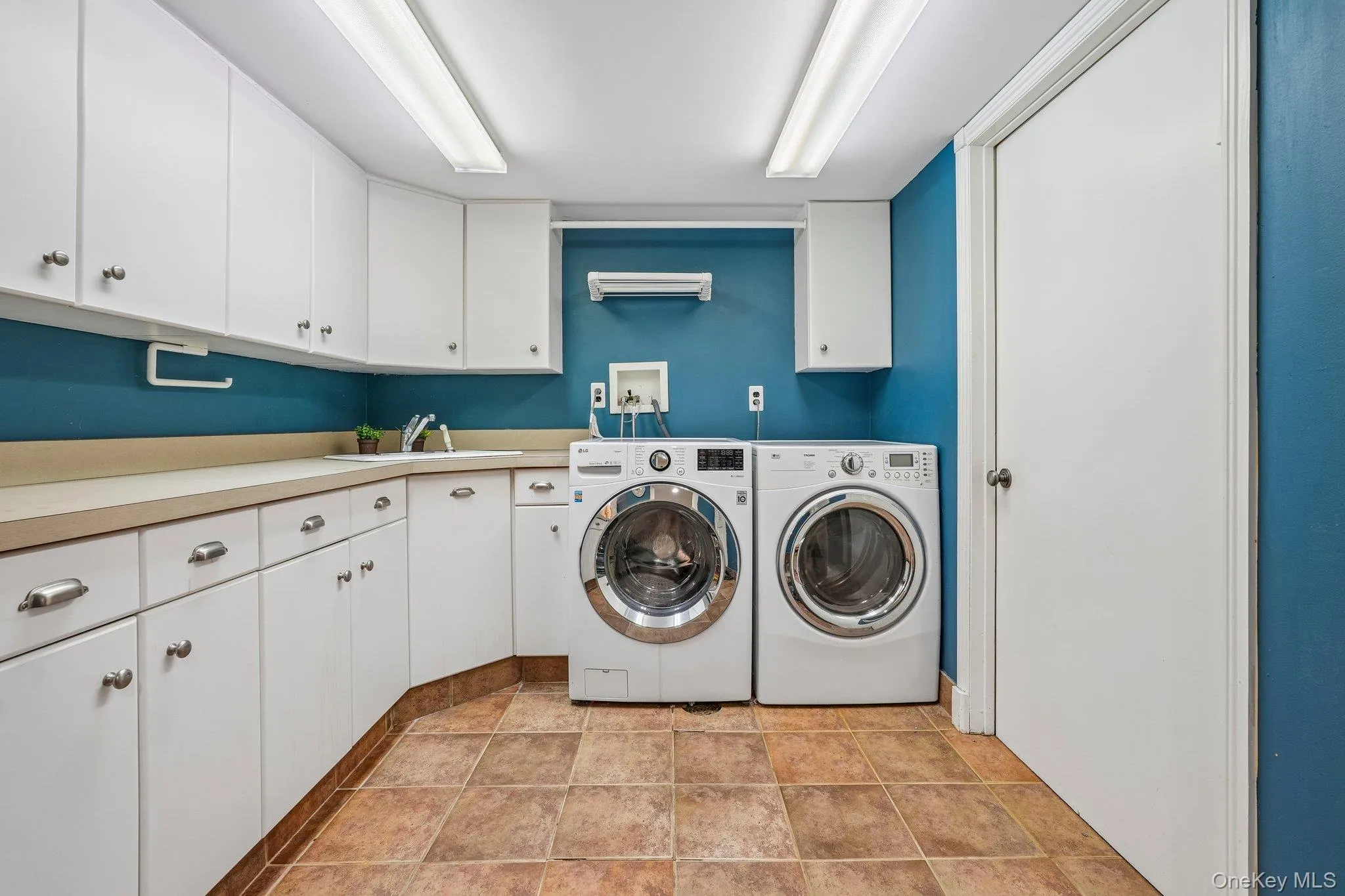 54 Hillside Avenue, Bedford, NY, 4 Bedrooms Bedrooms, 11 Rooms Rooms,2 BathroomsBathrooms,Residential,For Rent,Hillside,0,995768 54 Hillside Avenue, Bedford, NY, 4 Bedrooms Bedrooms, 11 Rooms Rooms,2 BathroomsBathrooms,Residential,For Rent,Hillside,0,995768