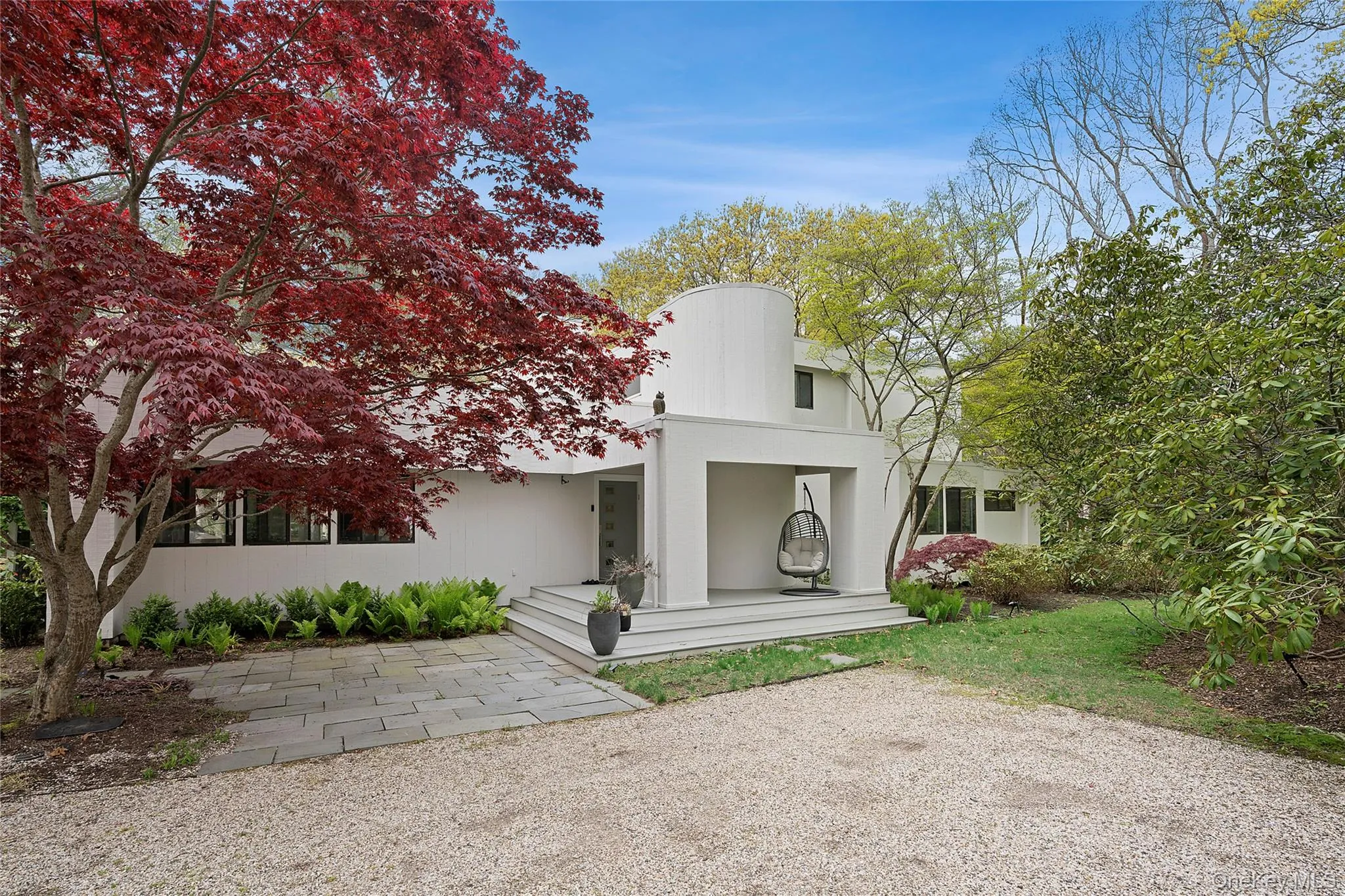 6 Wagon Lane, East Hampton, New York 11937