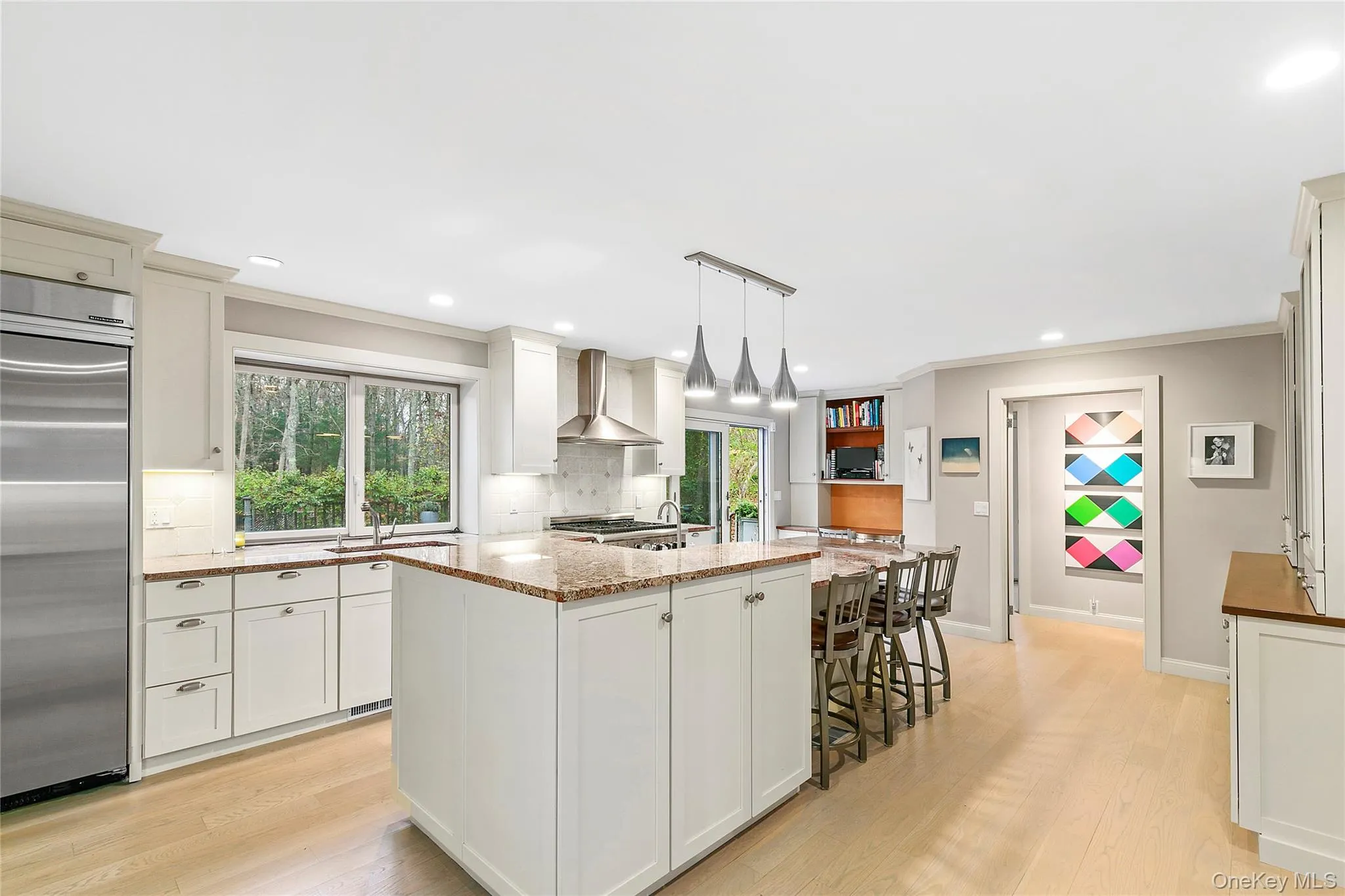 6 Wagon Lane, East Hampton, New York 11937