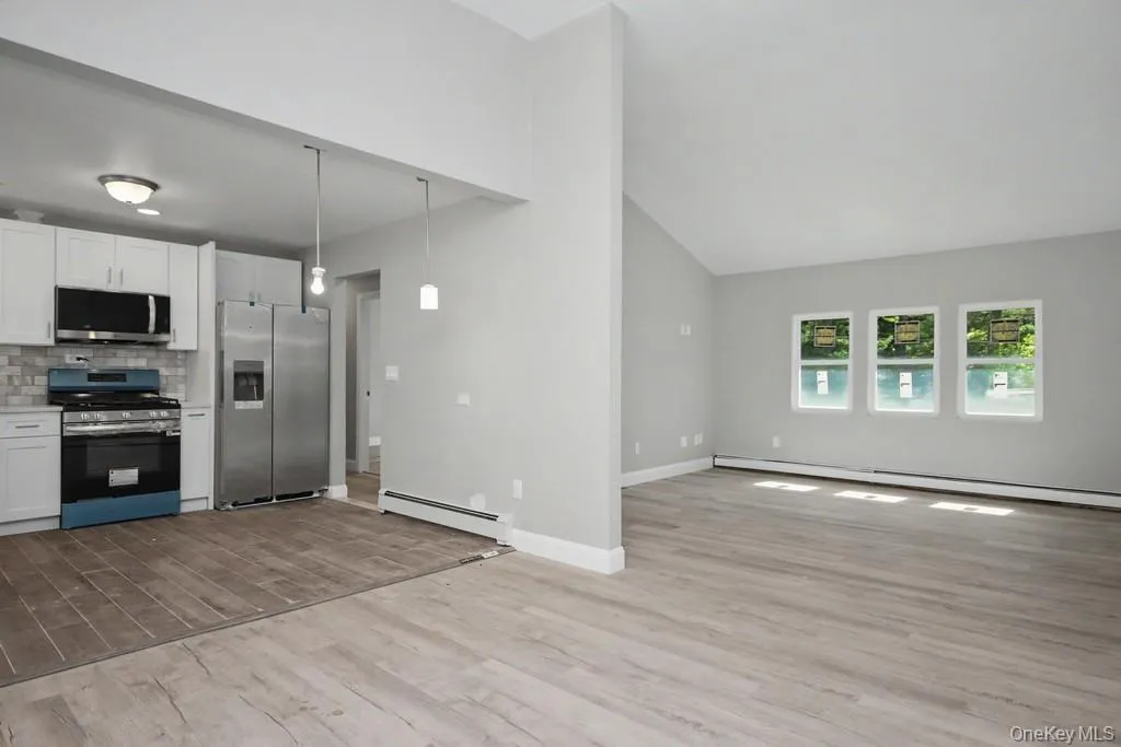 19 Englewood Terrace, Carmel, NY, 3 Bedrooms Bedrooms, 8 Rooms Rooms,2 BathroomsBathrooms,Residential,For Rent,Englewood,0,995818 19 Englewood Terrace, Carmel, NY, 3 Bedrooms Bedrooms, 8 Rooms Rooms,2 BathroomsBathrooms,Residential,For Rent,Englewood,0,995818