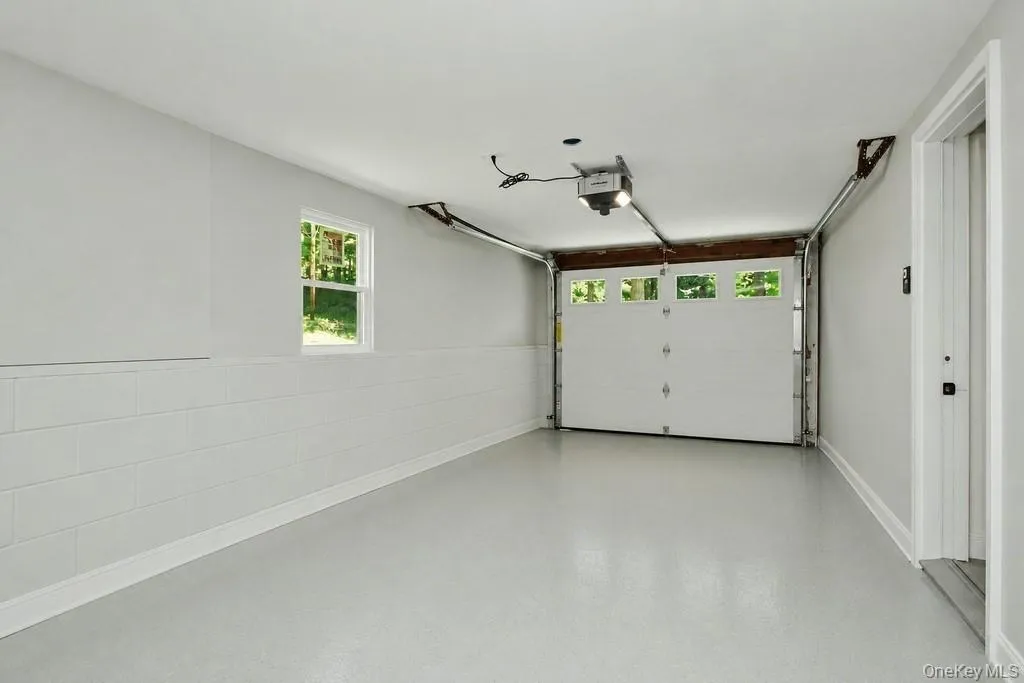 Attached 1-Car Garage Attached 1-Car Garage