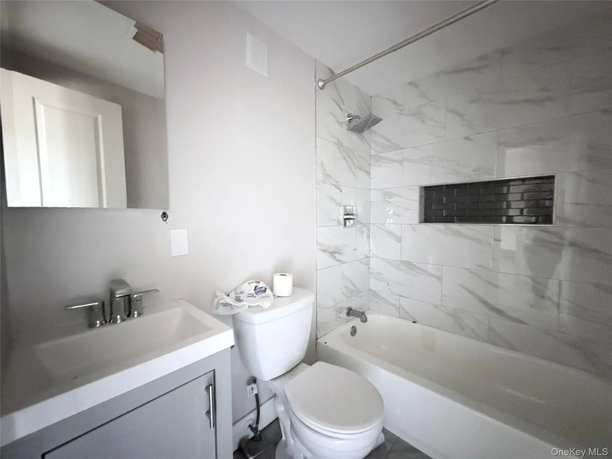 24 Grant Street, Liberty, NY, 1 Bedroom Bedrooms, 3 Rooms Rooms,1 BathroomBathrooms,Residential Lease,For Rent,Grant,0,995821 24 Grant Street, Liberty, NY, 1 Bedroom Bedrooms, 3 Rooms Rooms,1 BathroomBathrooms,Residential Lease,For Rent,Grant,0,995821