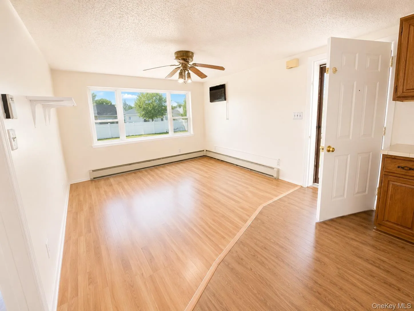 36 Forest Drive, Oyster Bay, NY, 4 Bedrooms Bedrooms, 6 Rooms Rooms,3 BathroomsBathrooms,Residential Lease,For Rent,Forest,0,995822 36 Forest Drive, Oyster Bay, NY, 4 Bedrooms Bedrooms, 6 Rooms Rooms,3 BathroomsBathrooms,Residential Lease,For Rent,Forest,0,995822