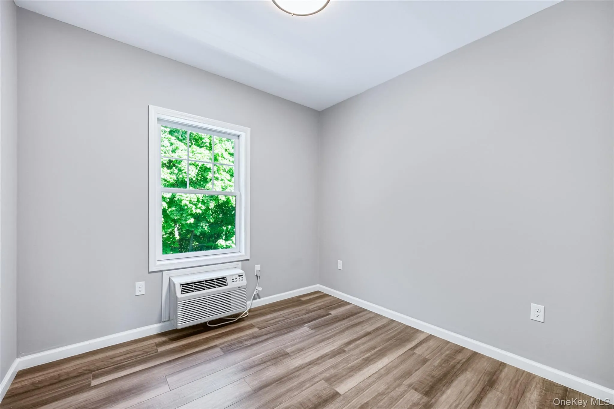 108 Kensico Avenue, White Plains, NY, 2 Bedrooms Bedrooms, 3 Rooms Rooms,1 BathroomBathrooms,Residential Lease,For Rent,Kensico,0,995823 108 Kensico Avenue, White Plains, NY, 2 Bedrooms Bedrooms, 3 Rooms Rooms,1 BathroomBathrooms,Residential Lease,For Rent,Kensico,0,995823