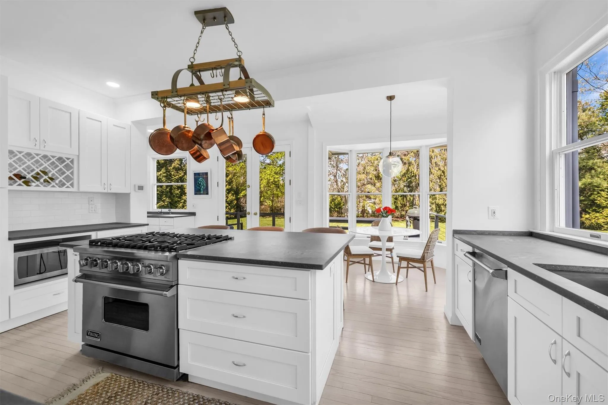64 Howells Point Road, Brookhaven, NY, 7 Bedrooms Bedrooms, 12 Rooms Rooms,3 BathroomsBathrooms,Residential Sale,For Rent,Howells Point,0,995824 64 Howells Point Road, Brookhaven, NY, 7 Bedrooms Bedrooms, 12 Rooms Rooms,3 BathroomsBathrooms,Residential Sale,For Rent,Howells Point,0,995824