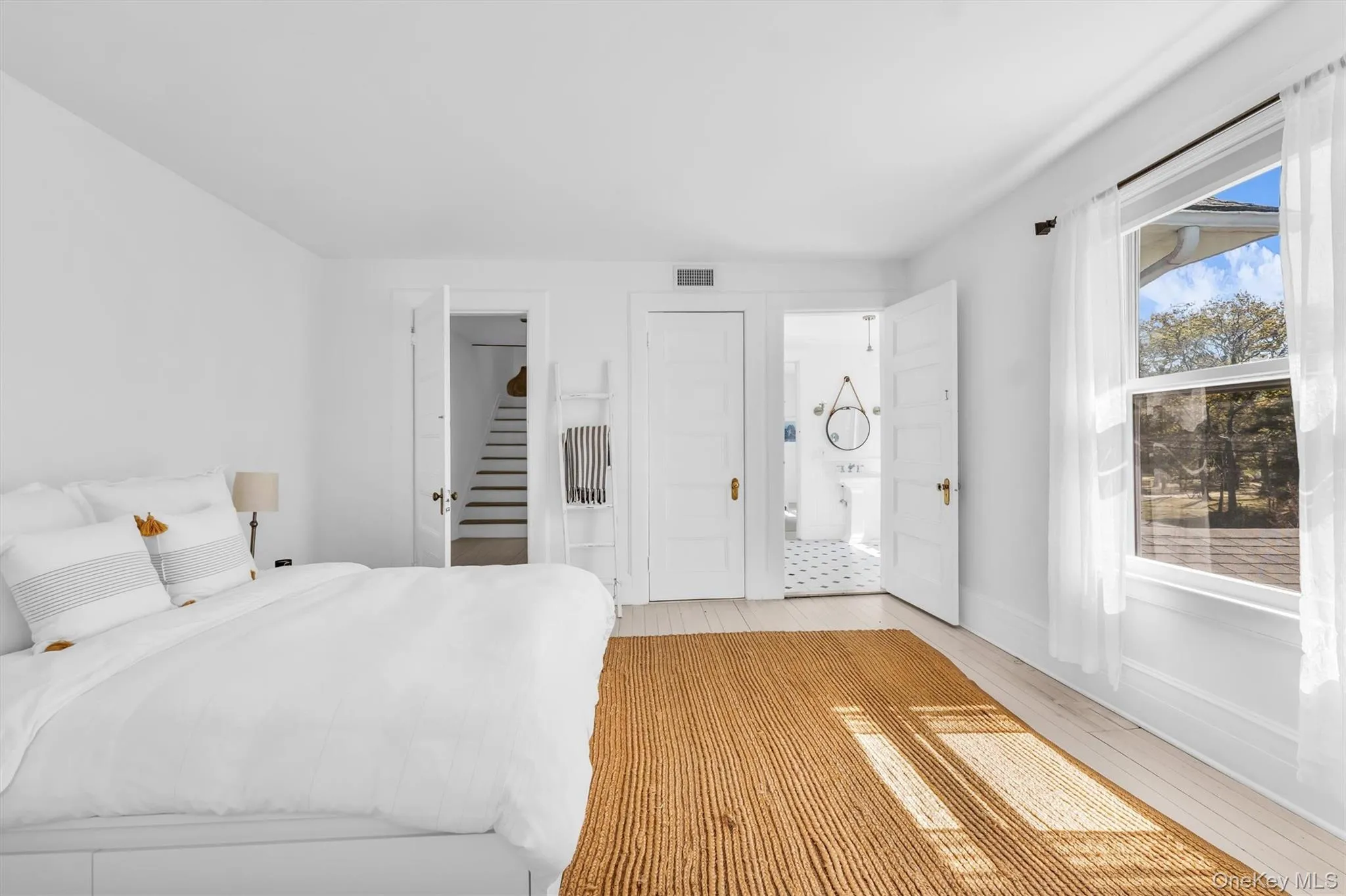 64 Howells Point Road, Brookhaven, NY, 7 Bedrooms Bedrooms, 12 Rooms Rooms,3 BathroomsBathrooms,Residential Sale,For Rent,Howells Point,0,995824 64 Howells Point Road, Brookhaven, NY, 7 Bedrooms Bedrooms, 12 Rooms Rooms,3 BathroomsBathrooms,Residential Sale,For Rent,Howells Point,0,995824