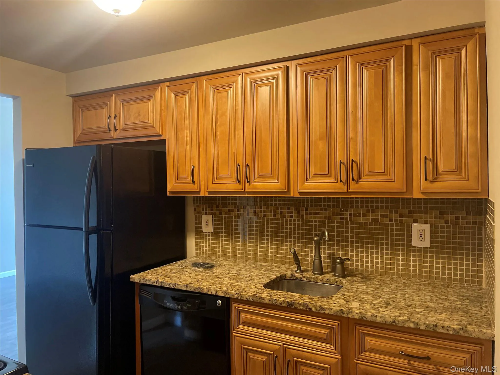Kitchen w DW Kitchen w DW