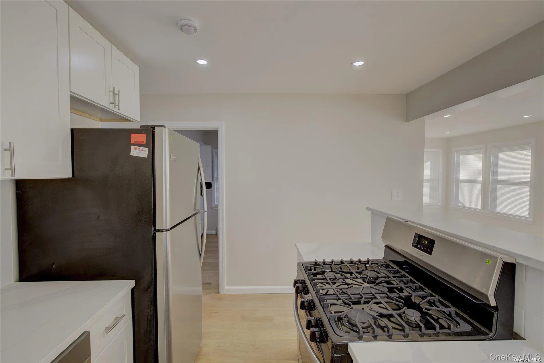 26 Ohio Avenue, Long Beach, NY, 2 Bedrooms Bedrooms, 5 Rooms Rooms,2 BathroomsBathrooms,Residential Lease,For Rent,Ohio,0,995834 26 Ohio Avenue, Long Beach, NY, 2 Bedrooms Bedrooms, 5 Rooms Rooms,2 BathroomsBathrooms,Residential Lease,For Rent,Ohio,0,995834