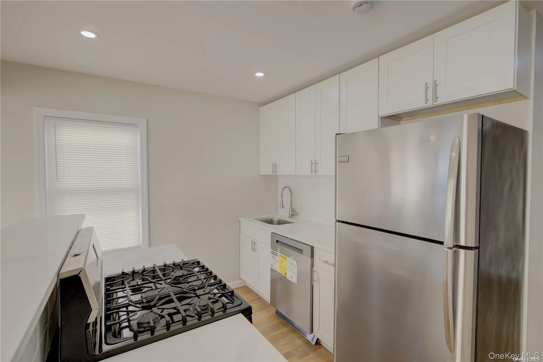 26 Ohio Avenue, Long Beach, NY, 2 Bedrooms Bedrooms, 5 Rooms Rooms,2 BathroomsBathrooms,Residential Lease,For Rent,Ohio,0,995834 26 Ohio Avenue, Long Beach, NY, 2 Bedrooms Bedrooms, 5 Rooms Rooms,2 BathroomsBathrooms,Residential Lease,For Rent,Ohio,0,995834