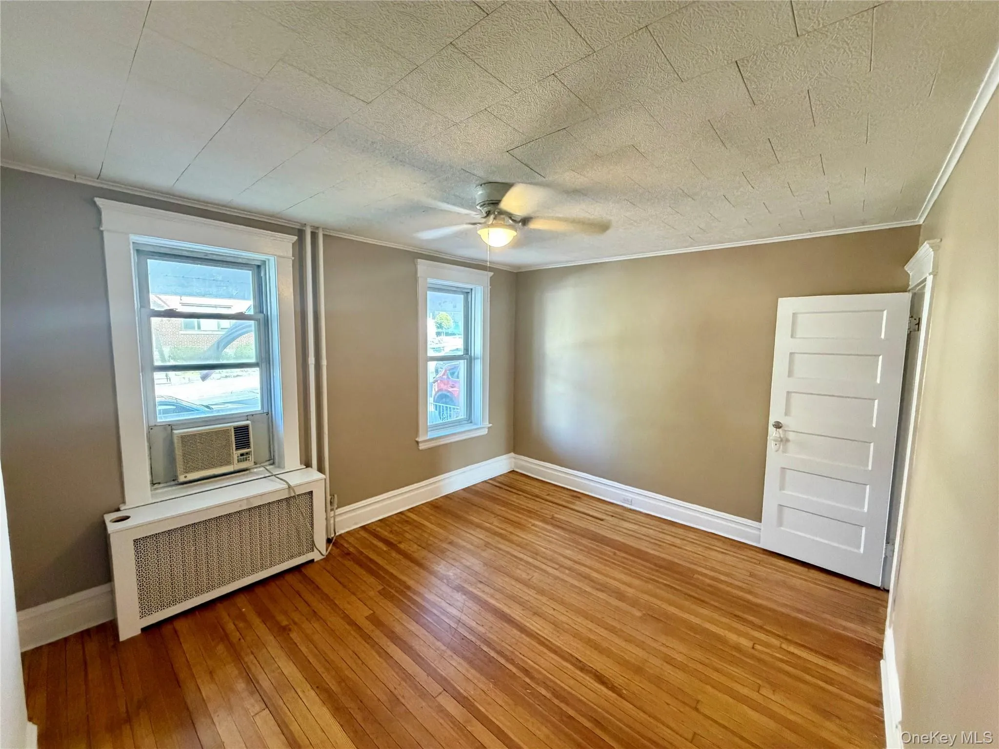 194 Webster Avenue, New Rochelle, NY, 3 Bedrooms Bedrooms, 5 Rooms Rooms,1 BathroomBathrooms,Residential Lease,For Rent,Webster,0,995843 194 Webster Avenue, New Rochelle, NY, 3 Bedrooms Bedrooms, 5 Rooms Rooms,1 BathroomBathrooms,Residential Lease,For Rent,Webster,0,995843