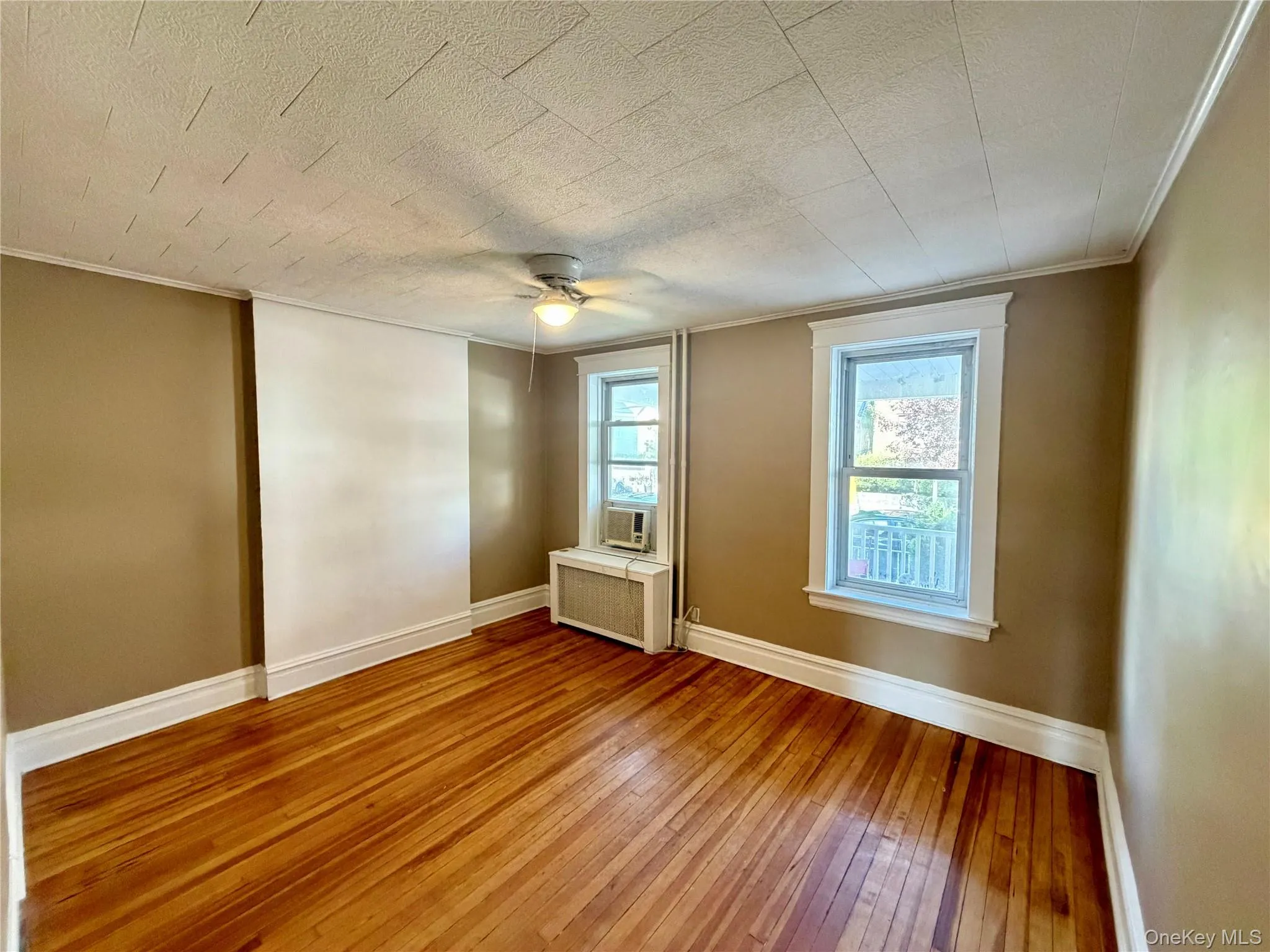 194 Webster Avenue, New Rochelle, NY, 3 Bedrooms Bedrooms, 5 Rooms Rooms,1 BathroomBathrooms,Residential Lease,For Rent,Webster,0,995843 194 Webster Avenue, New Rochelle, NY, 3 Bedrooms Bedrooms, 5 Rooms Rooms,1 BathroomBathrooms,Residential Lease,For Rent,Webster,0,995843