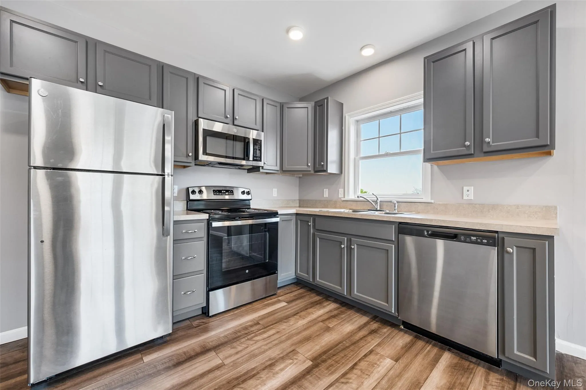 108 Kensico Avenue, White Plains, NY, 2 Bedrooms Bedrooms, 3 Rooms Rooms,1 BathroomBathrooms,Residential Lease,For Rent,Kensico,0,995846 108 Kensico Avenue, White Plains, NY, 2 Bedrooms Bedrooms, 3 Rooms Rooms,1 BathroomBathrooms,Residential Lease,For Rent,Kensico,0,995846