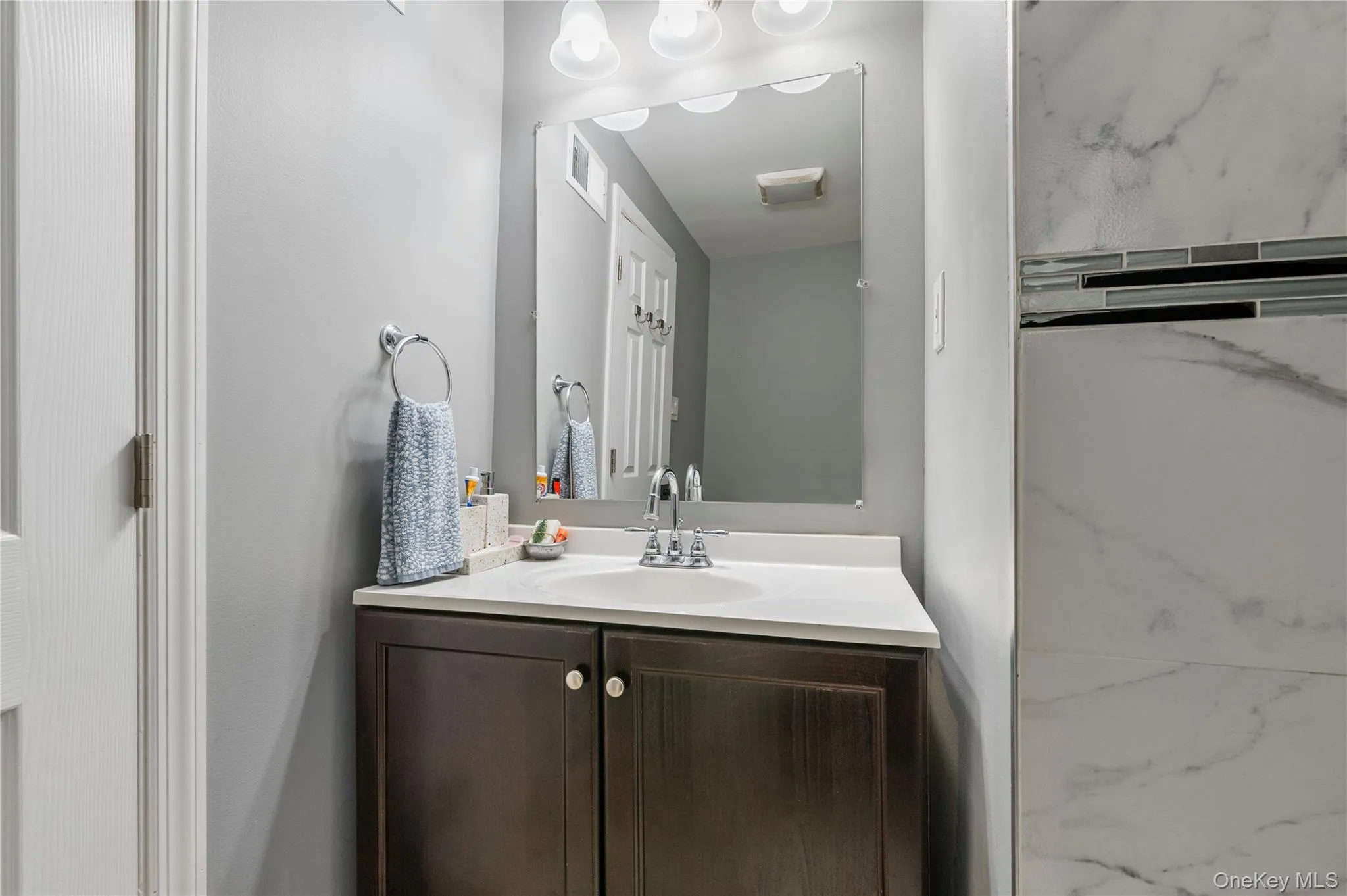 466 Long Island Avenue, Brookhaven, NY, 4 Bedrooms Bedrooms, 8 Rooms Rooms,2 BathroomsBathrooms,Residential,For Rent,Long Island,0,995855 466 Long Island Avenue, Brookhaven, NY, 4 Bedrooms Bedrooms, 8 Rooms Rooms,2 BathroomsBathrooms,Residential,For Rent,Long Island,0,995855
