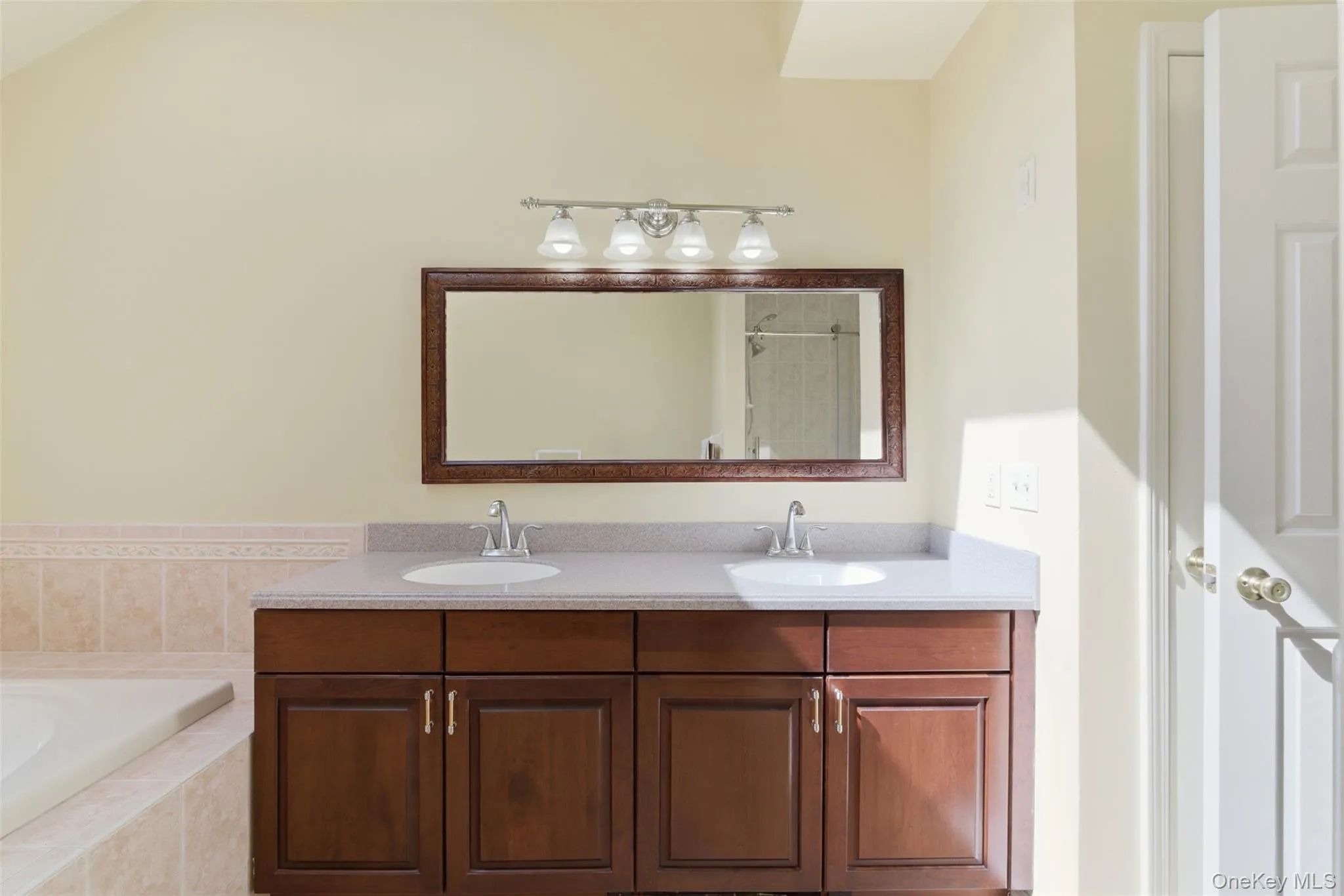 105 Hempstead Road, Ramapo, NY, 4 Bedrooms Bedrooms, 13 Rooms Rooms,2 BathroomsBathrooms,Residential Sale,For Rent,Hempstead,0,995857 105 Hempstead Road, Ramapo, NY, 4 Bedrooms Bedrooms, 13 Rooms Rooms,2 BathroomsBathrooms,Residential Sale,For Rent,Hempstead,0,995857