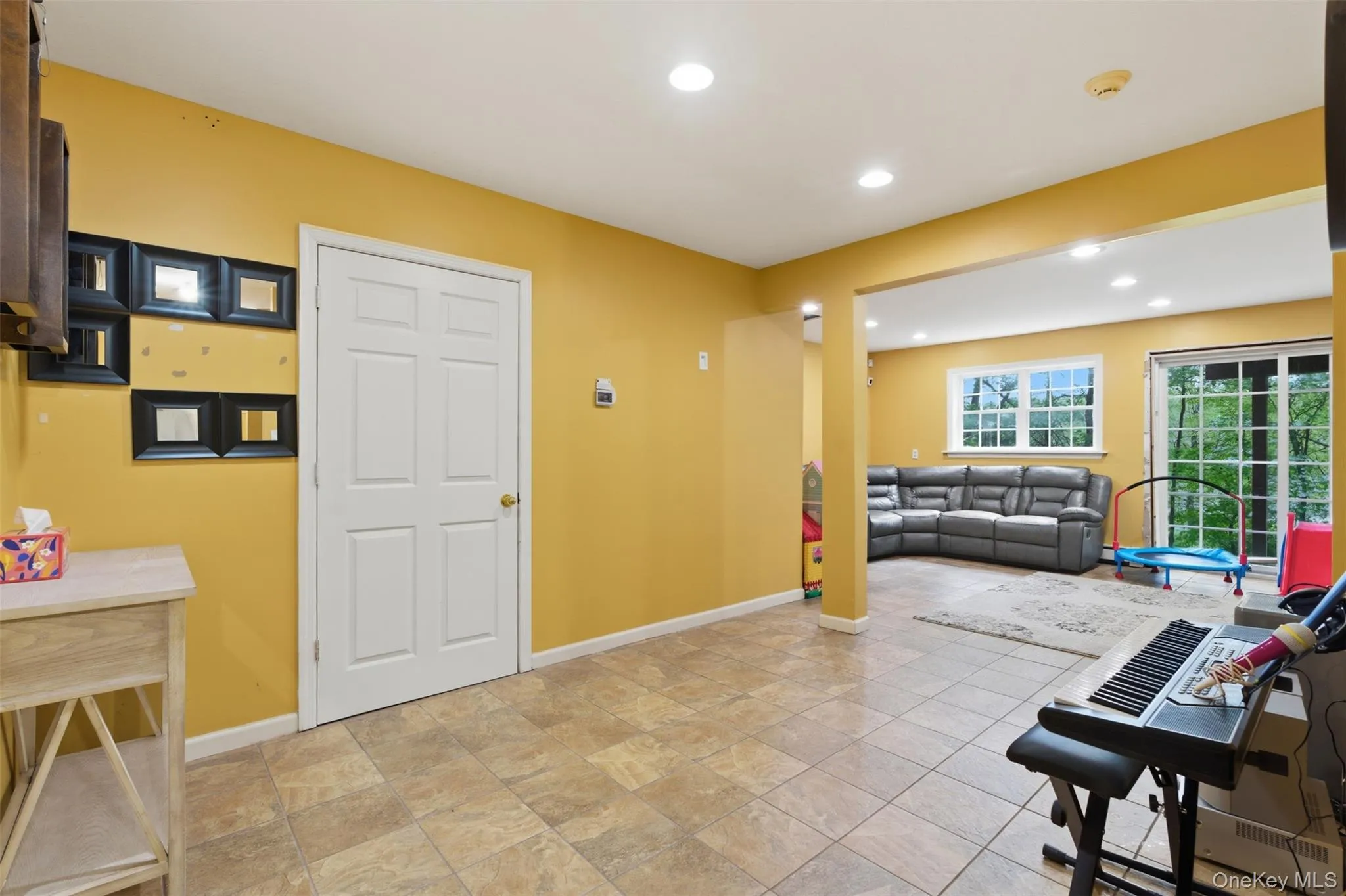 105 Hempstead Road, Ramapo, NY, 4 Bedrooms Bedrooms, 13 Rooms Rooms,2 BathroomsBathrooms,Residential Sale,For Rent,Hempstead,0,995857 105 Hempstead Road, Ramapo, NY, 4 Bedrooms Bedrooms, 13 Rooms Rooms,2 BathroomsBathrooms,Residential Sale,For Rent,Hempstead,0,995857