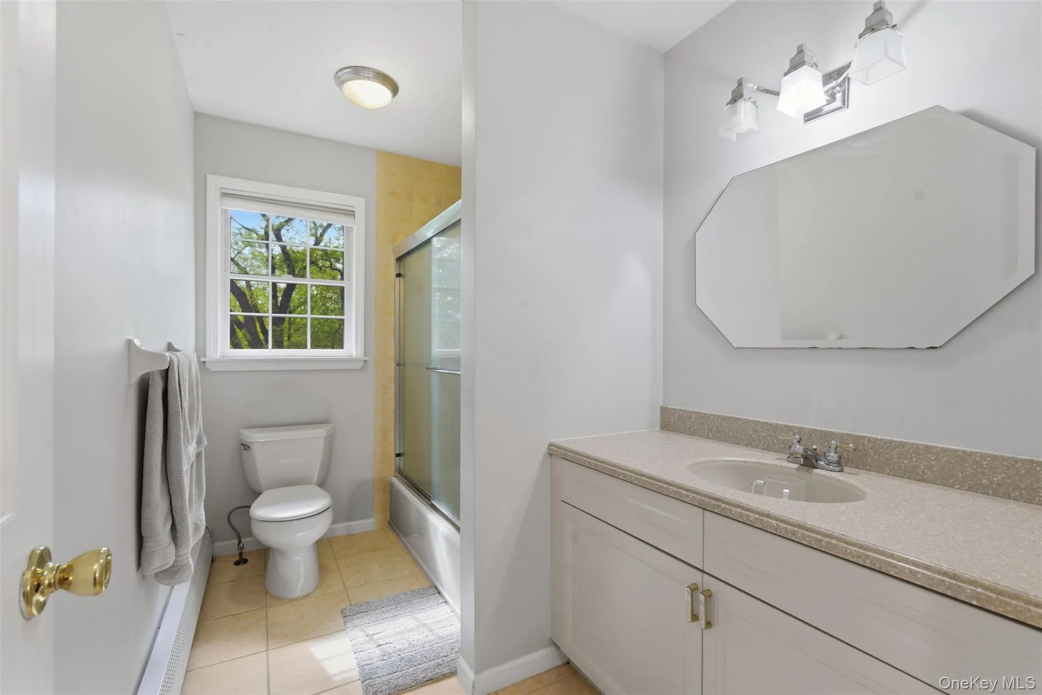 105 Hempstead Road, Ramapo, NY, 4 Bedrooms Bedrooms, 13 Rooms Rooms,2 BathroomsBathrooms,Residential Sale,For Rent,Hempstead,0,995857 105 Hempstead Road, Ramapo, NY, 4 Bedrooms Bedrooms, 13 Rooms Rooms,2 BathroomsBathrooms,Residential Sale,For Rent,Hempstead,0,995857