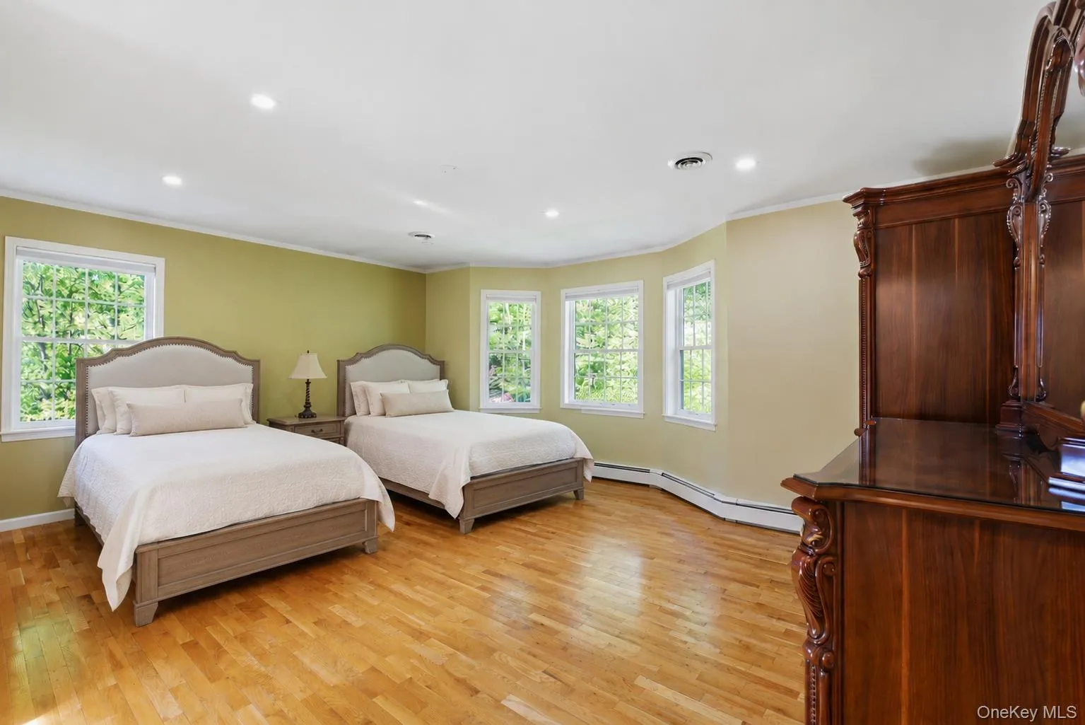 105 Hempstead Road, Ramapo, NY, 4 Bedrooms Bedrooms, 13 Rooms Rooms,2 BathroomsBathrooms,Residential Sale,For Rent,Hempstead,0,995857 105 Hempstead Road, Ramapo, NY, 4 Bedrooms Bedrooms, 13 Rooms Rooms,2 BathroomsBathrooms,Residential Sale,For Rent,Hempstead,0,995857