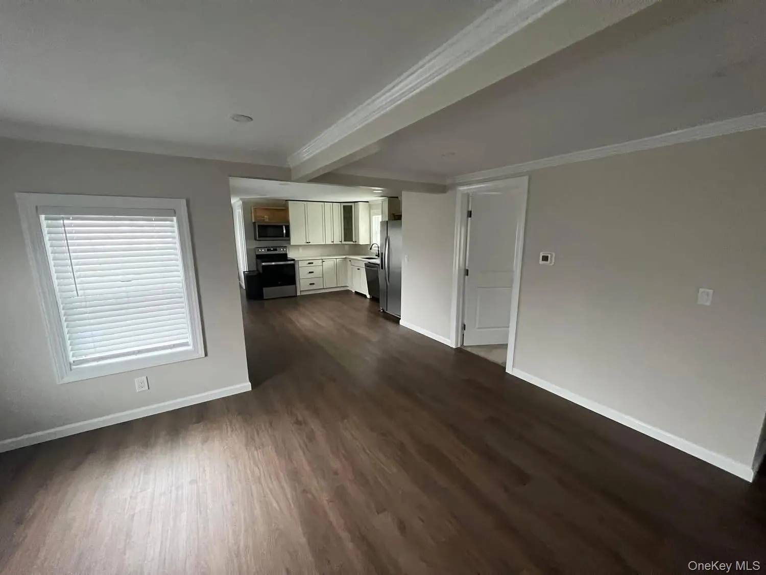 61 Cedar Avenue, Brookhaven, NY, 2 Bedrooms Bedrooms, 5 Rooms Rooms,1 BathroomBathrooms,Residential Lease,For Rent,Cedar,0,995860 61 Cedar Avenue, Brookhaven, NY, 2 Bedrooms Bedrooms, 5 Rooms Rooms,1 BathroomBathrooms,Residential Lease,For Rent,Cedar,0,995860