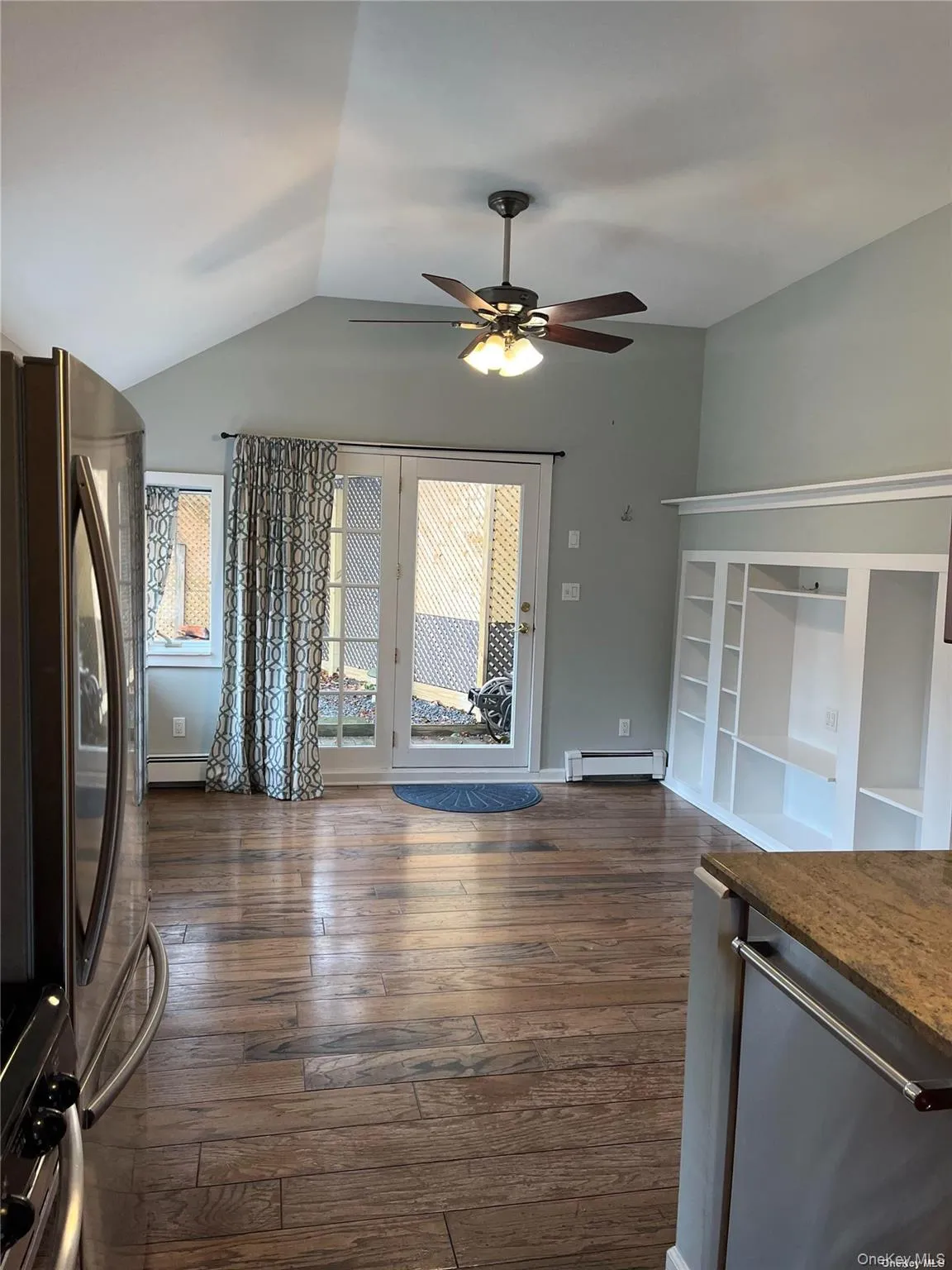 41 Woody Lane, Huntington, NY, 1 Bedroom Bedrooms, 3 Rooms Rooms,1 BathroomBathrooms,Residential Lease,For Rent,Woody,0,995864 41 Woody Lane, Huntington, NY, 1 Bedroom Bedrooms, 3 Rooms Rooms,1 BathroomBathrooms,Residential Lease,For Rent,Woody,0,995864
