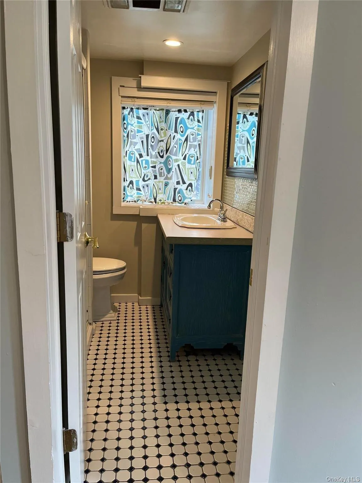41 Woody Lane, Huntington, NY, 1 Bedroom Bedrooms, 3 Rooms Rooms,1 BathroomBathrooms,Residential Lease,For Rent,Woody,0,995864 41 Woody Lane, Huntington, NY, 1 Bedroom Bedrooms, 3 Rooms Rooms,1 BathroomBathrooms,Residential Lease,For Rent,Woody,0,995864