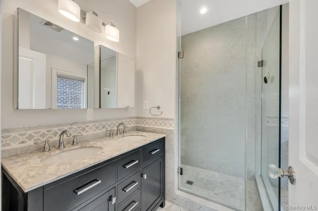 339 150th Street, New York, NY, 4 Bedrooms Bedrooms, 9 Rooms Rooms,3 BathroomsBathrooms,Residential,For Rent,150th,0,995865 339 150th Street, New York, NY, 4 Bedrooms Bedrooms, 9 Rooms Rooms,3 BathroomsBathrooms,Residential,For Rent,150th,0,995865