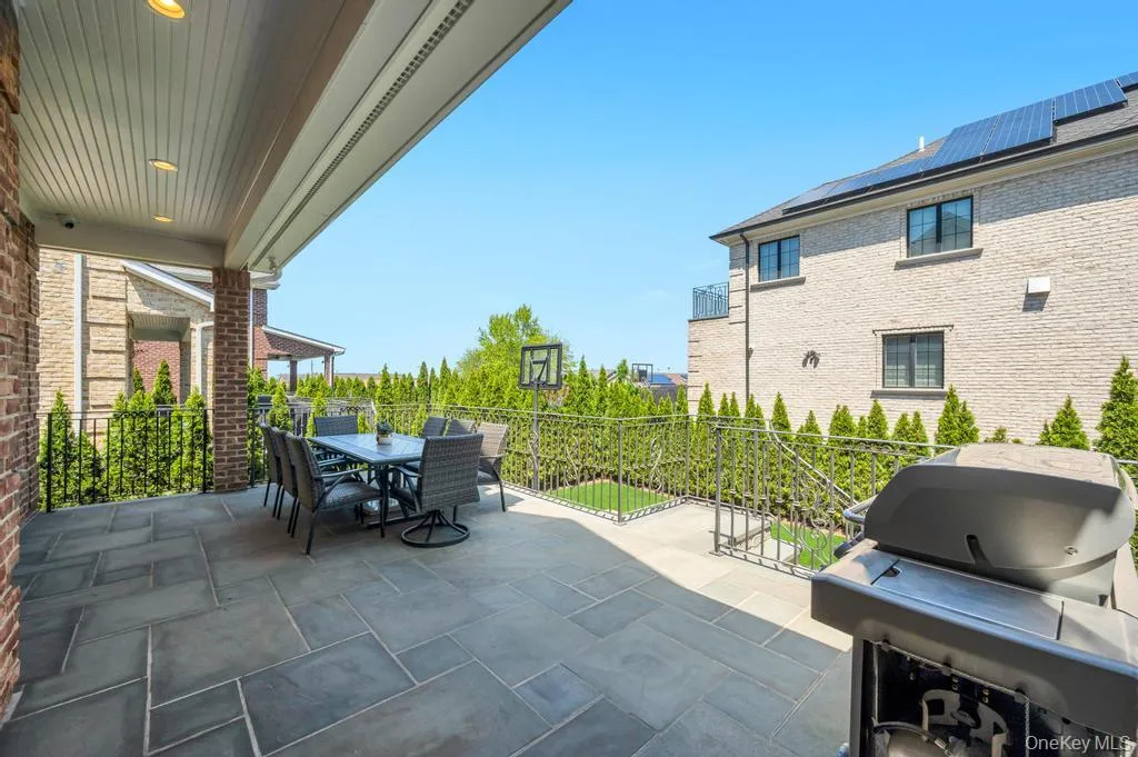 339 150th Street, New York, NY, 4 Bedrooms Bedrooms, 9 Rooms Rooms,3 BathroomsBathrooms,Residential,For Rent,150th,0,995865 339 150th Street, New York, NY, 4 Bedrooms Bedrooms, 9 Rooms Rooms,3 BathroomsBathrooms,Residential,For Rent,150th,0,995865