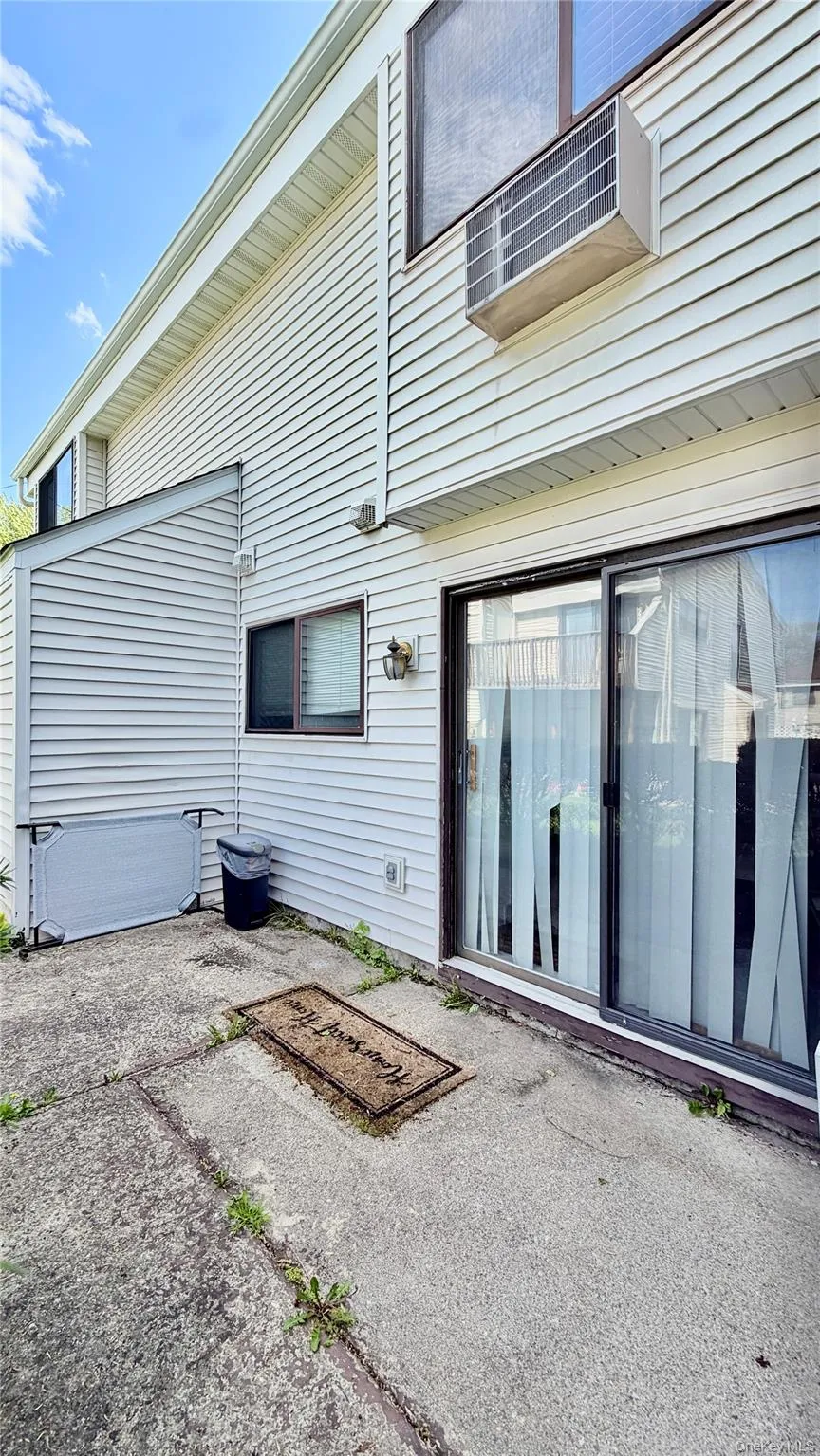 25 Pierces Road, Newburgh (town), NY, 2 Bedrooms Bedrooms, 8 Rooms Rooms,1 BathroomBathrooms,Residential Sale,For Rent,Pierces,0,995885 25 Pierces Road, Newburgh (town), NY, 2 Bedrooms Bedrooms, 8 Rooms Rooms,1 BathroomBathrooms,Residential Sale,For Rent,Pierces,0,995885